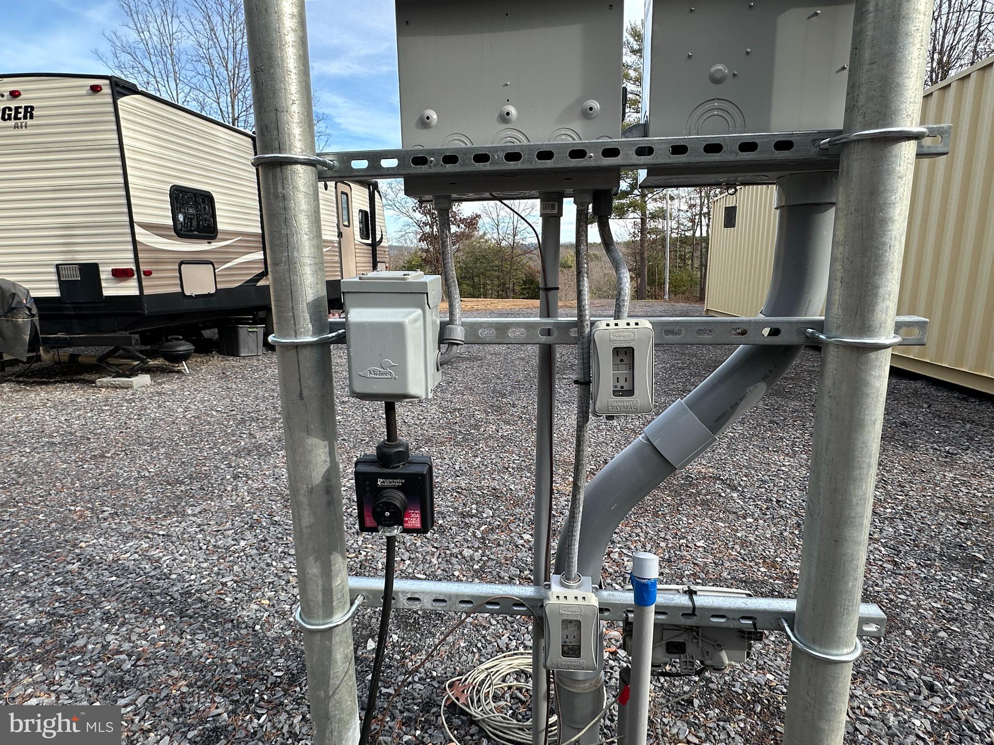 EAST VIEW ESTATES - Land