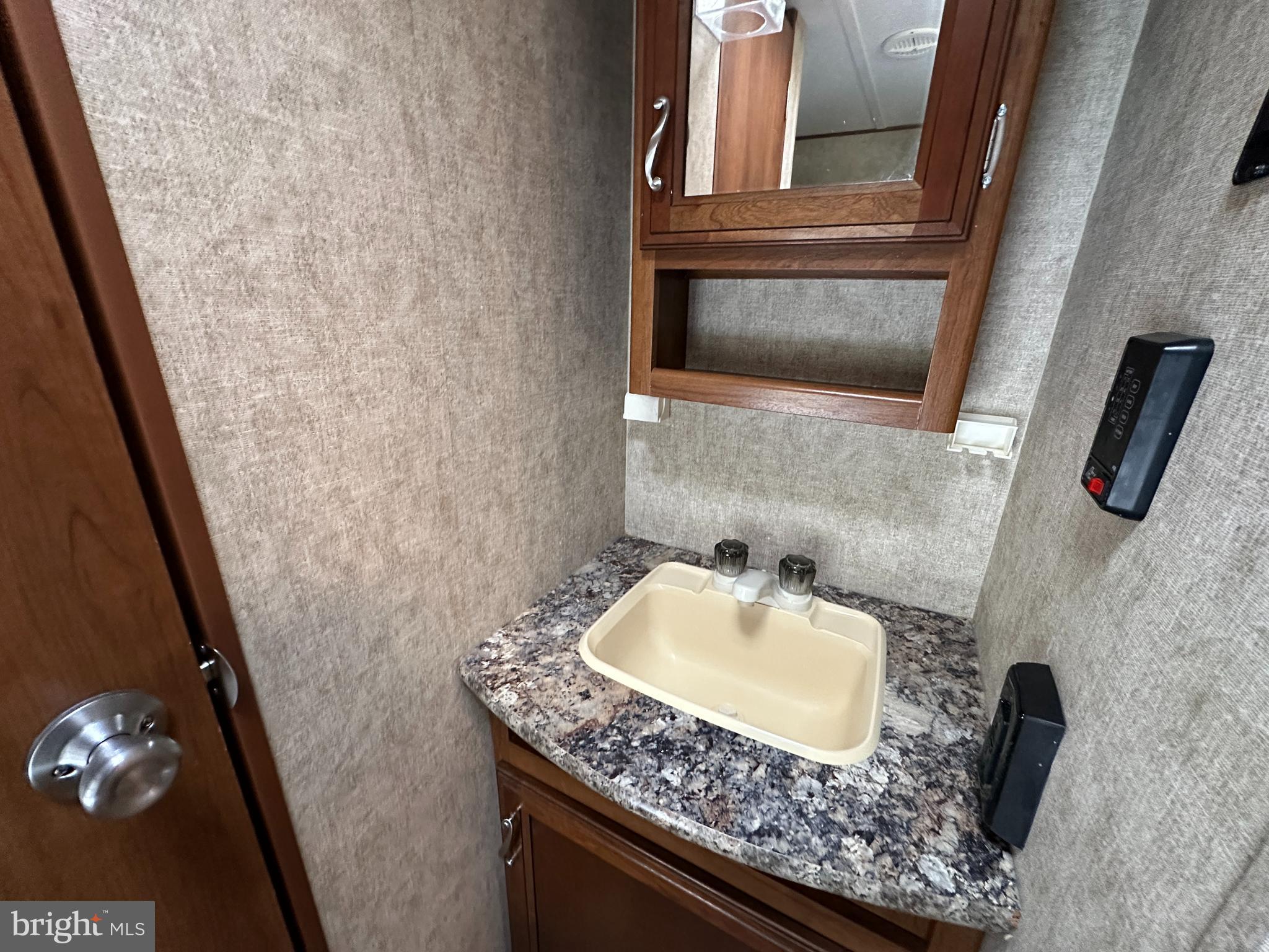 EAST VIEW ESTATES - Land