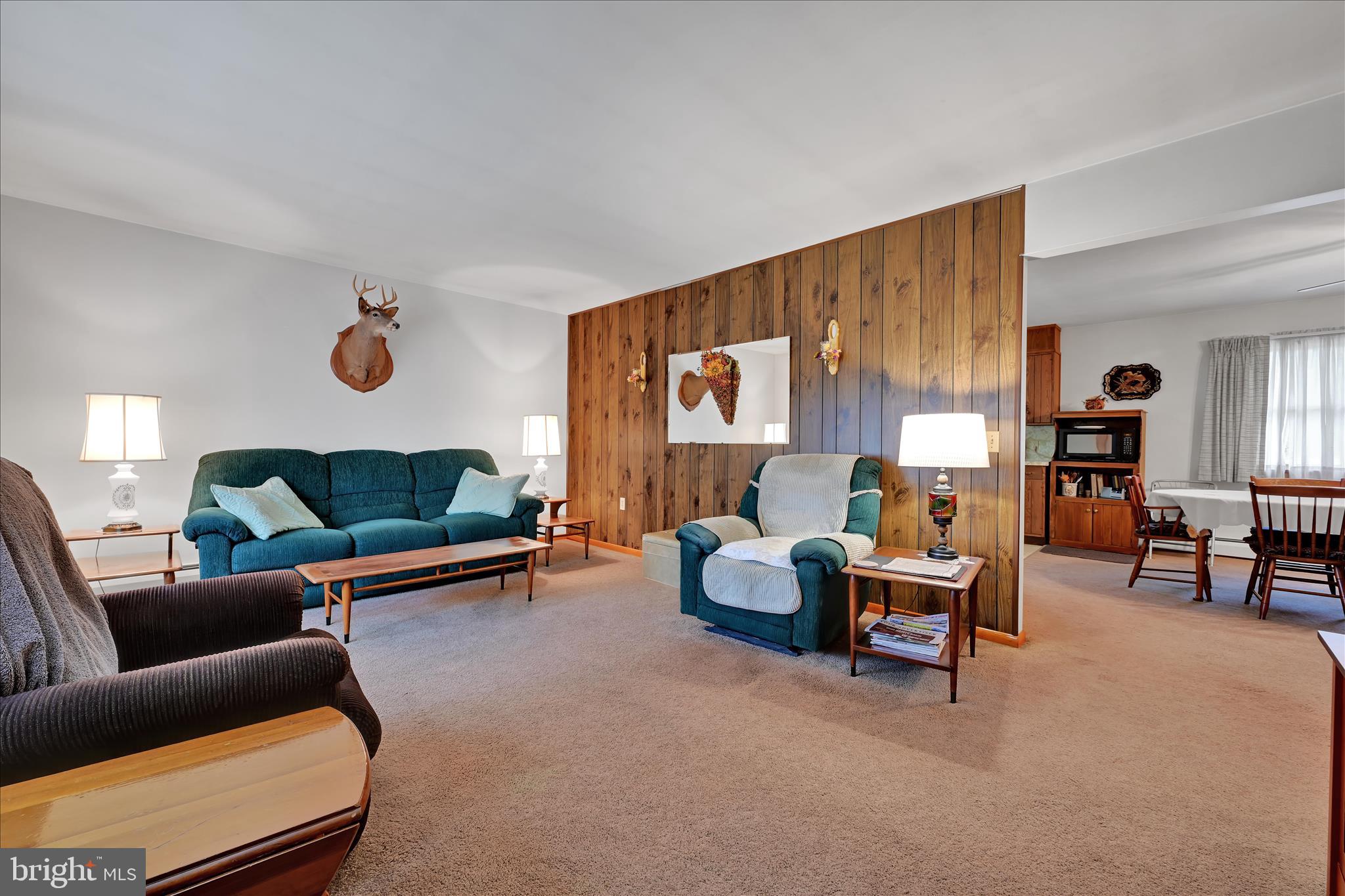 8409 LANCASTER AVENUE