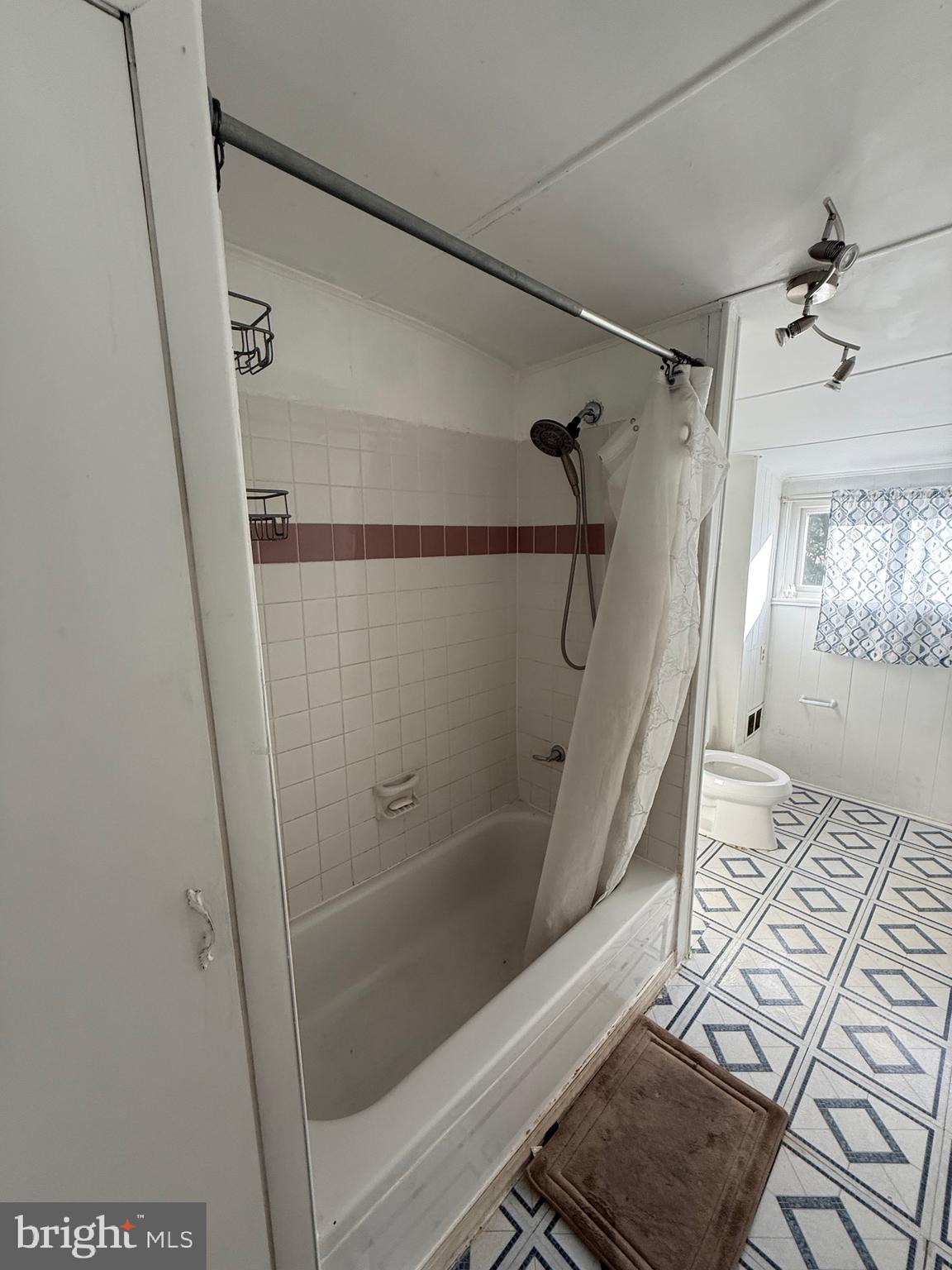 ABINGTON - Residential