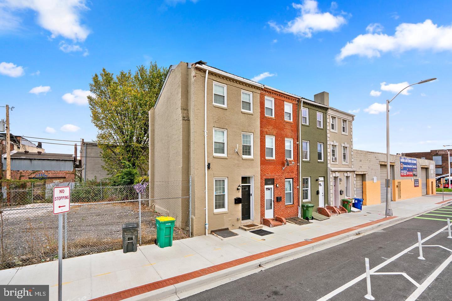 133 S CENTRAL AVENUE