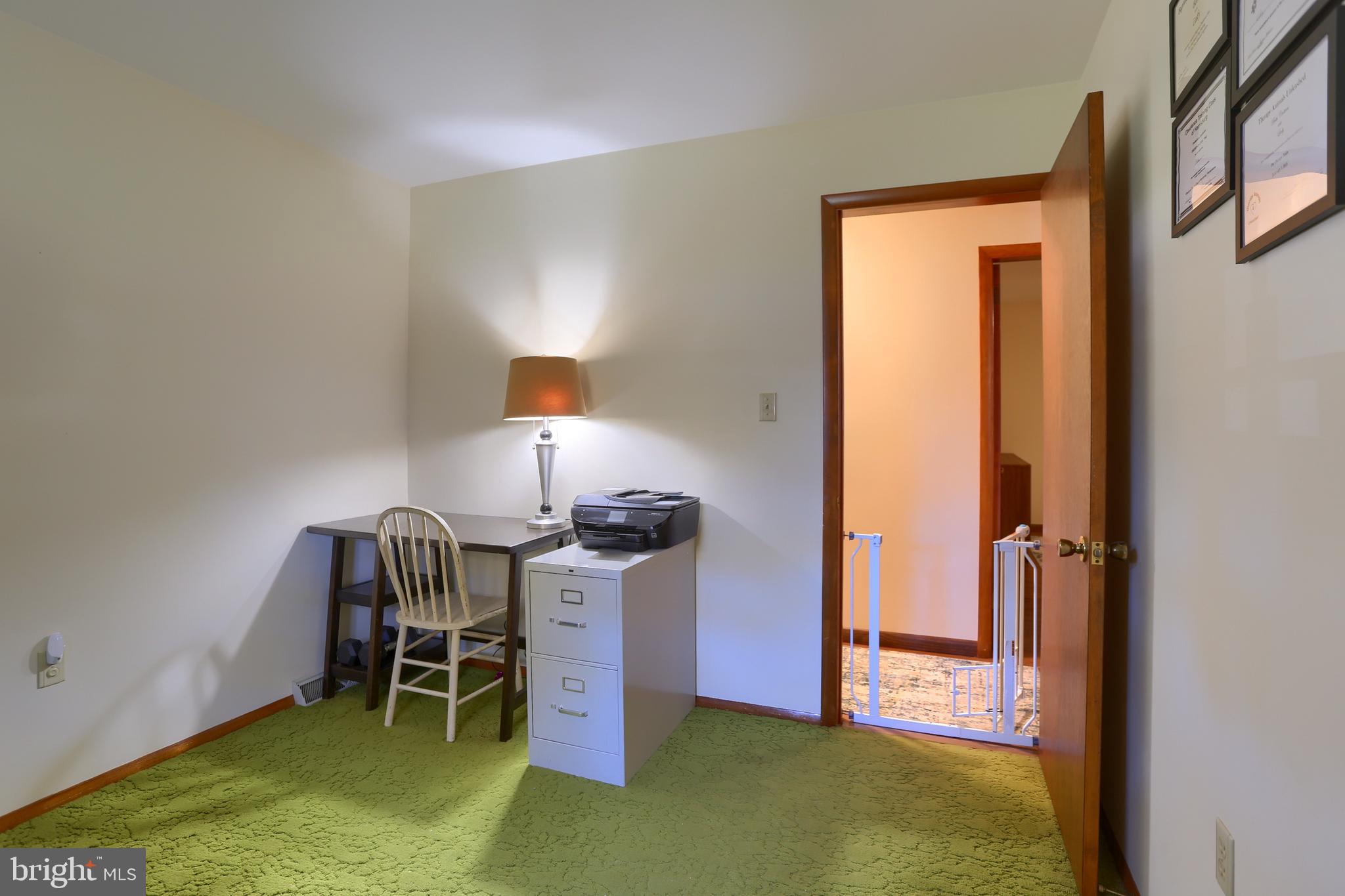 HARRISBURG MANOR - Residential