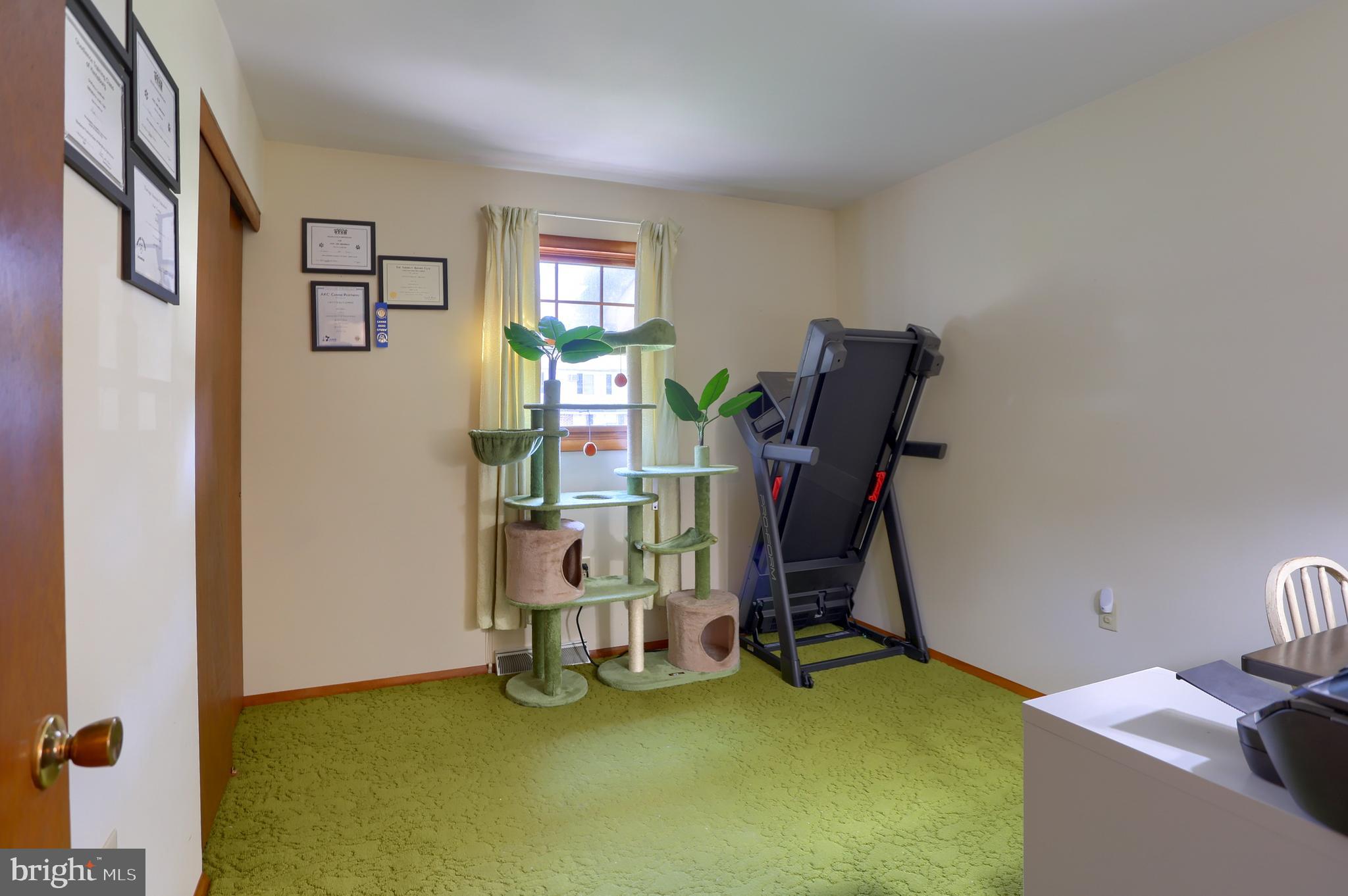 HARRISBURG MANOR - Residential