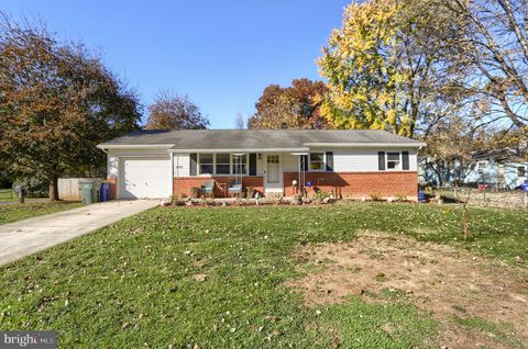 4612 FLORENCE AVENUE MECHANICSBURG PA 17055