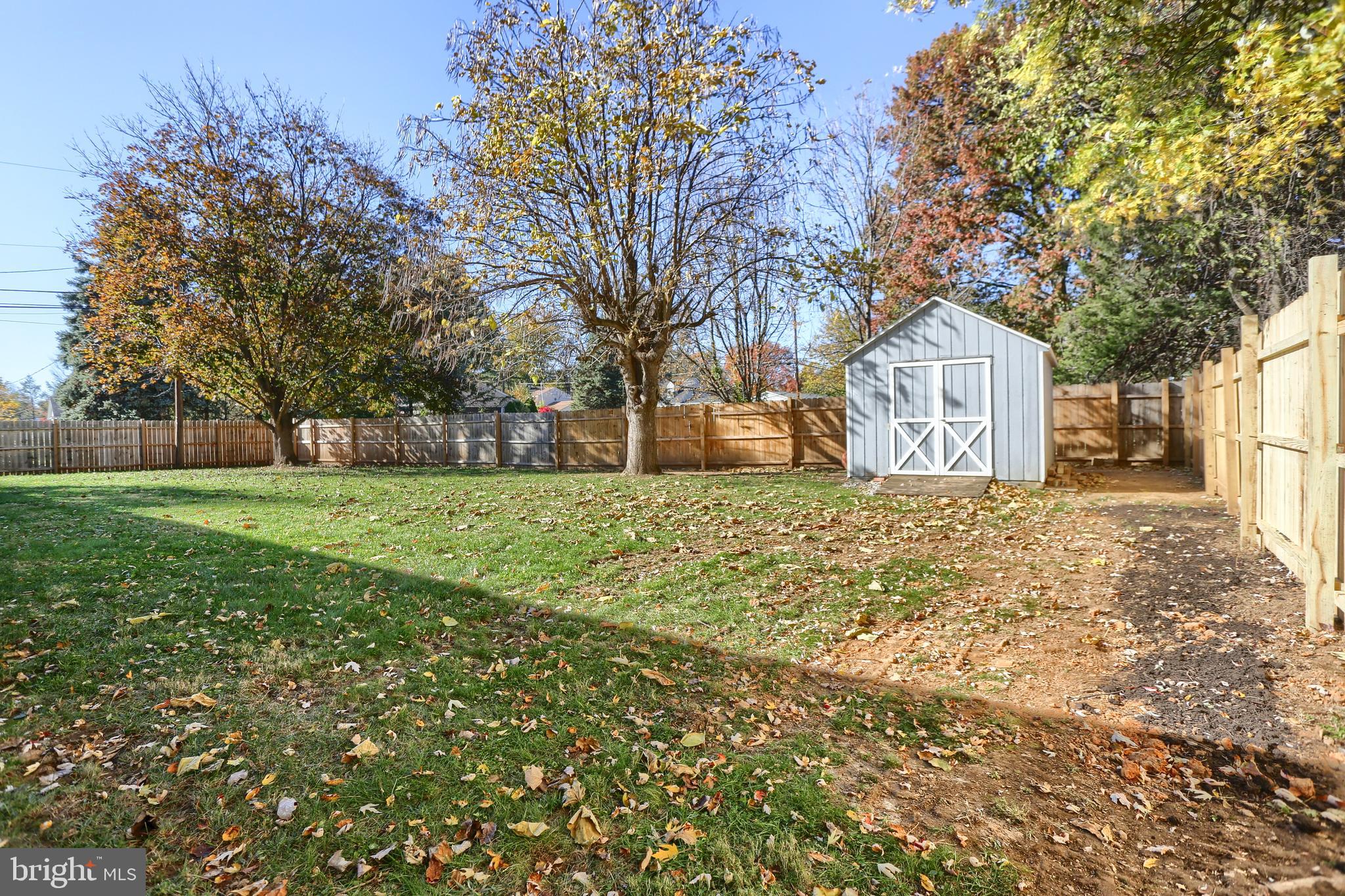 HARRISBURG MANOR - Residential