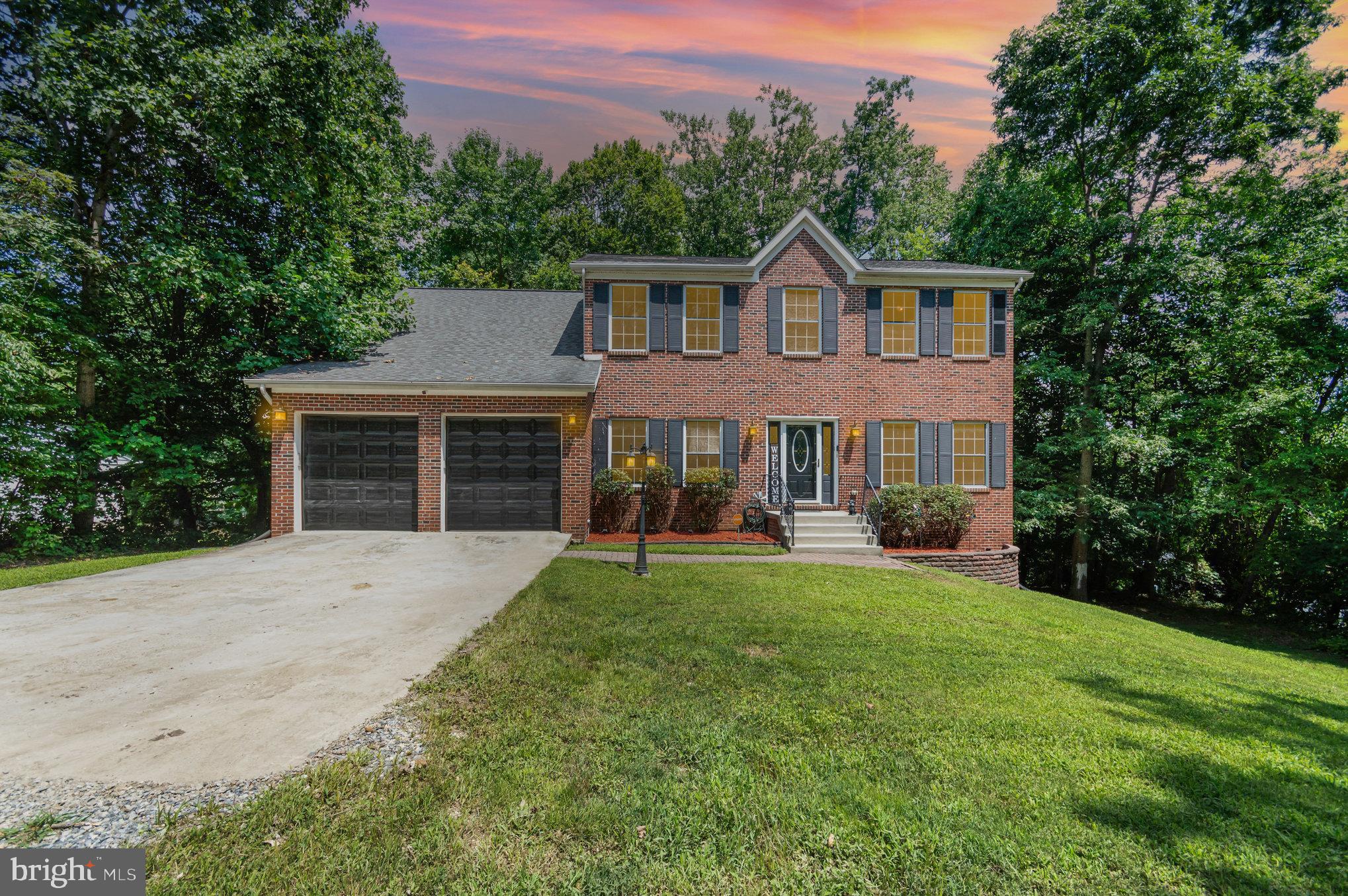 Welcome to 12118 Old Fort Rd! A Cozy Retreat with Room to Grow in Fort Washington!
Step into comfort and charm at this inviting single-family home, nestled on a spacious .5 acres lot in the heart of Fort Washington. Thoughtfully maintained and full of potential, this home offers the perfect blend of indoor warmth and outdoor living.
Enjoy peaceful mornings or lively gatherings on the expansive back deck, ideal for grilling, entertaining, or simply relaxing under the trees. Inside, you'll find a light-filled layout with plenty of space to spread out and make memories. The unfinished basement is a true bonus, offering a blank canvas to create the space of your dreams, whether it’s a home gym, media room, additional bedrooms, or a cozy den.
With no HOA and plenty of parking, this home provides freedom and flexibility for today’s lifestyle. Located just minutes from National Harbor, I-495, shops, dining, and commuter routes, convenience is at your doorstep.
Highlights:
Spacious single-family layout
Large entertainment deck for outdoor enjoyment
Unfinished basement ready for your vision
Generous lot with mature trees
No HOA
Easy access to DC, Virginia, and major highways
Whether you're a first-time buyer or looking to personalize your forever home, 12118 Old Fort Rd is full of charm and opportunity. Come see the potential and make it yours!
-WATER HEATER-2022
-ROOF-2011
-AC LOWER LEVEL-2011
-AC UPPER-2024
-ATTICK FAN TO BLOW UP HEAT-2024
-WINDOWS-2011
-DECK-2017
-NEW PAINT THROUGHOUT-2025
-BEDROOM CLOSETS REMODEL-2025
-TOILET POWDER ROOM-2024
-MOTION CAMERAS/LIGHTS OUTSIDE OF HOME-2024
OPEN HOUSES SAT 8/2 -12-3pm & SUN 8/3-2-4pm