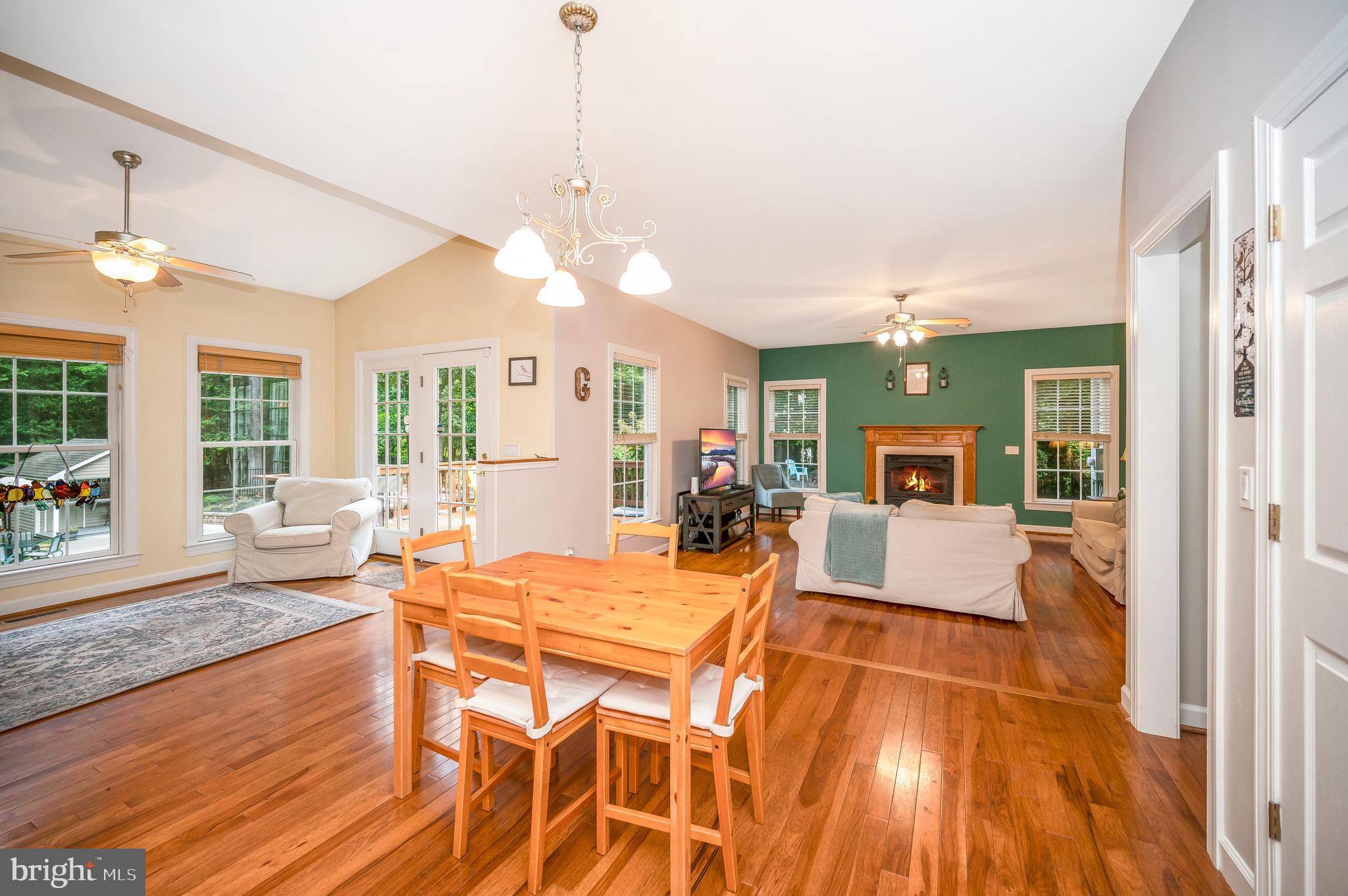 MAGNOLIA WOODS - Residential