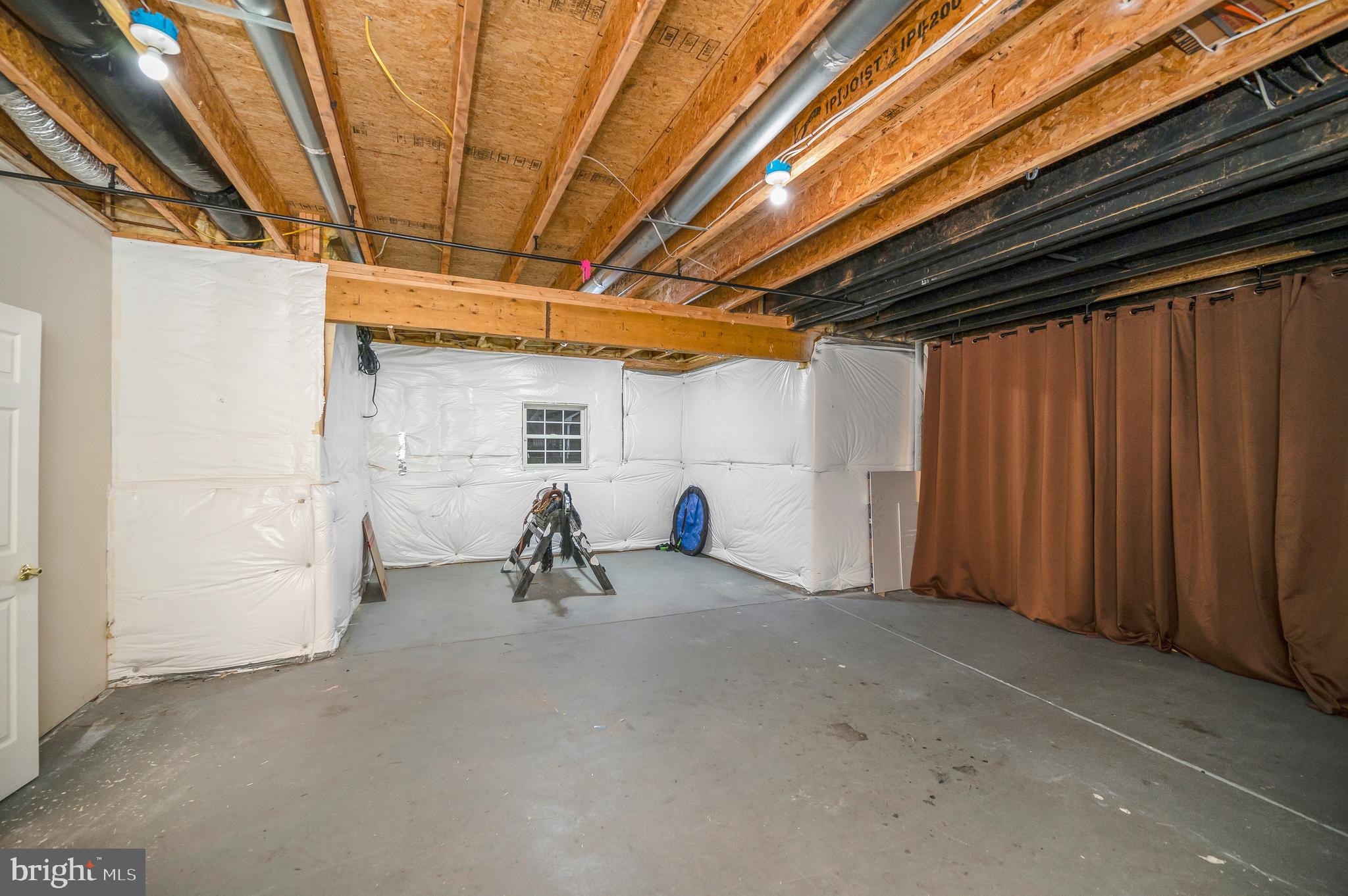 MAGNOLIA WOODS - Residential