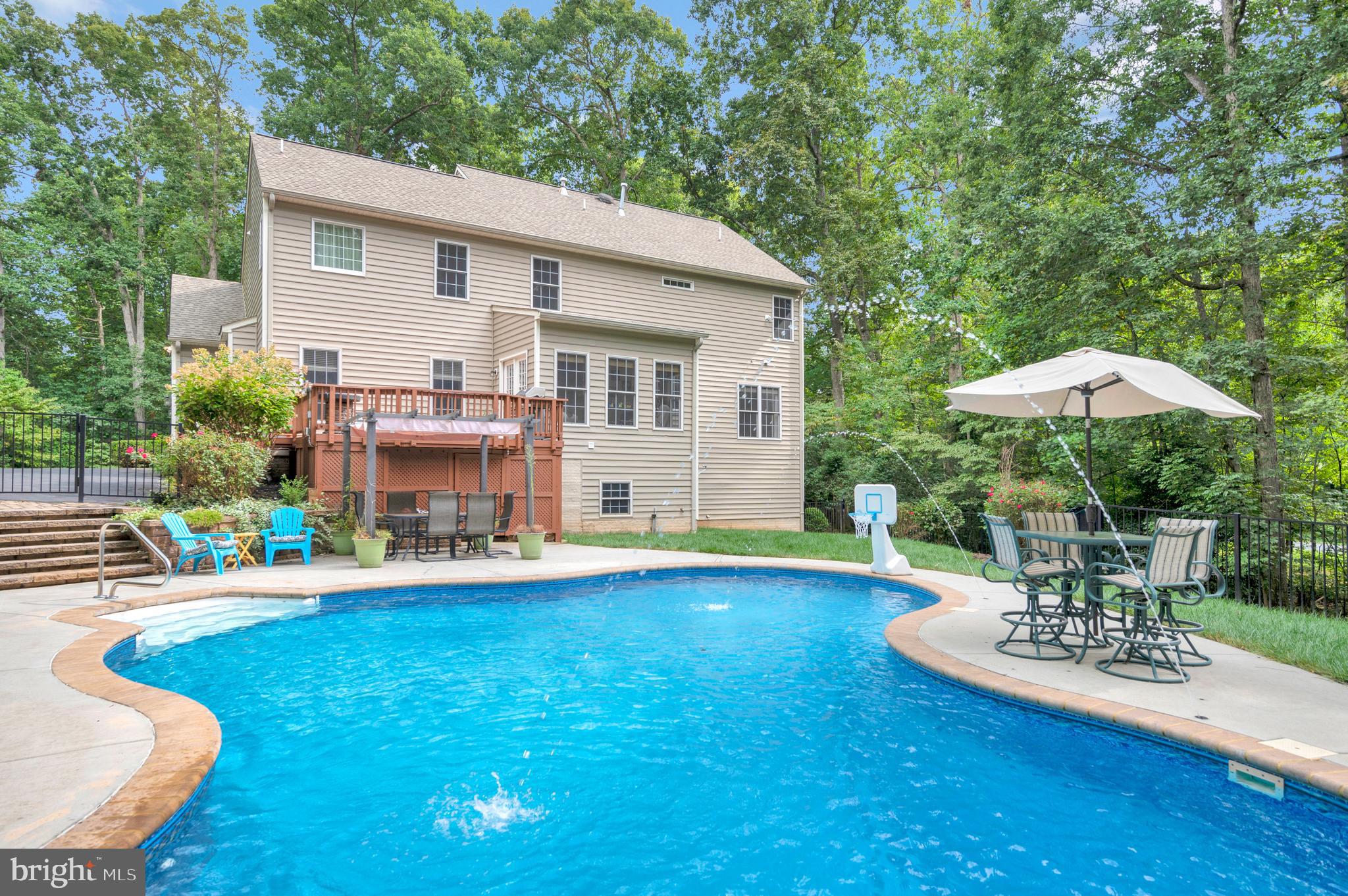 MAGNOLIA WOODS - Residential