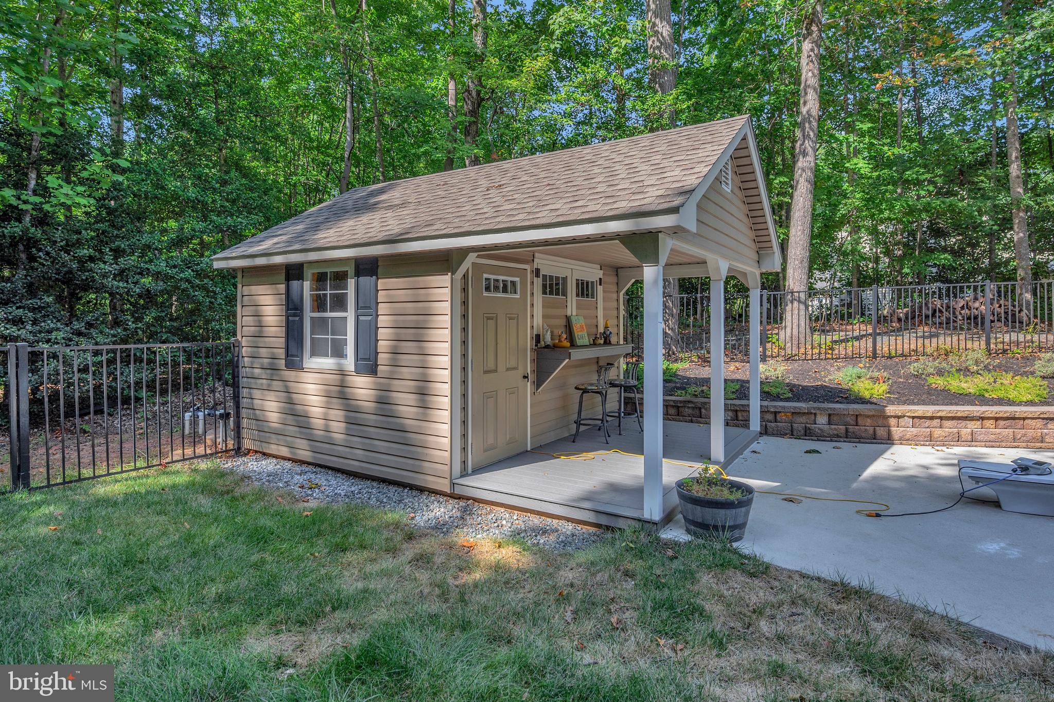 MAGNOLIA WOODS - Residential