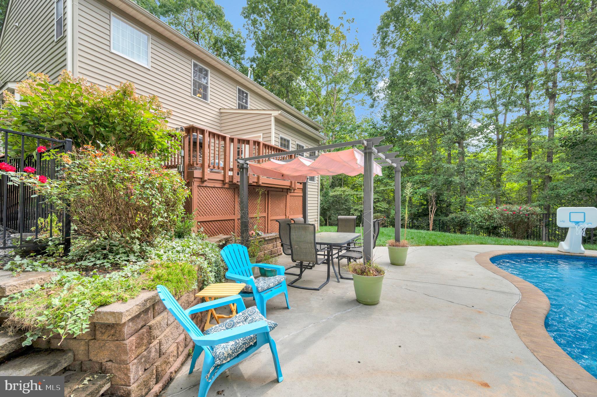 MAGNOLIA WOODS - Residential