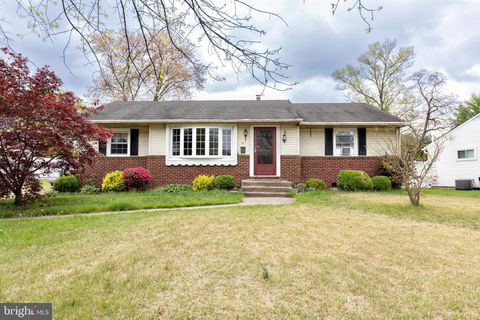 921 PASADENA DRIVE SOMERDALE NJ 08083