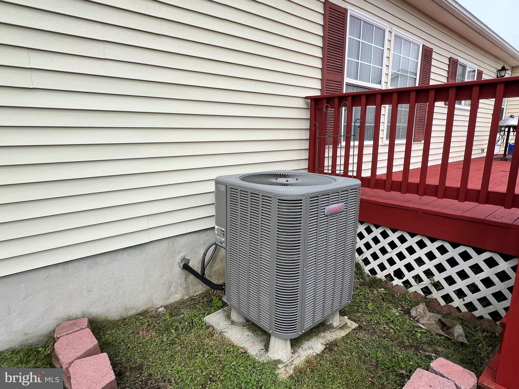 MYSTIC HARBOUR - Residential