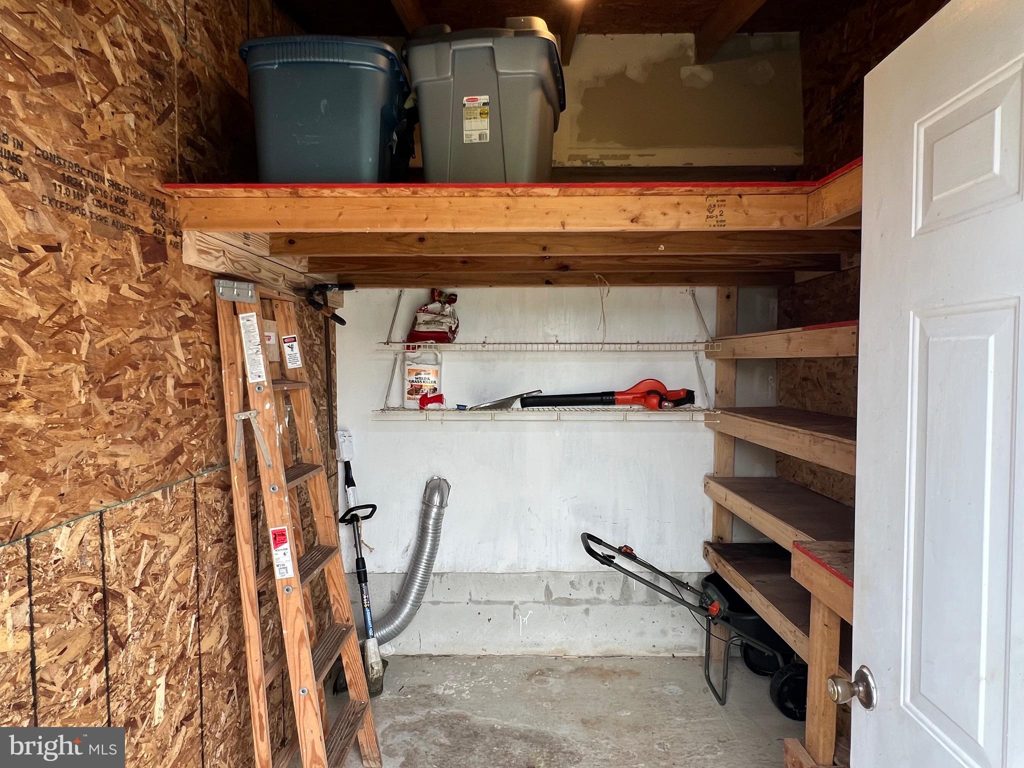 MYSTIC HARBOUR - Residential