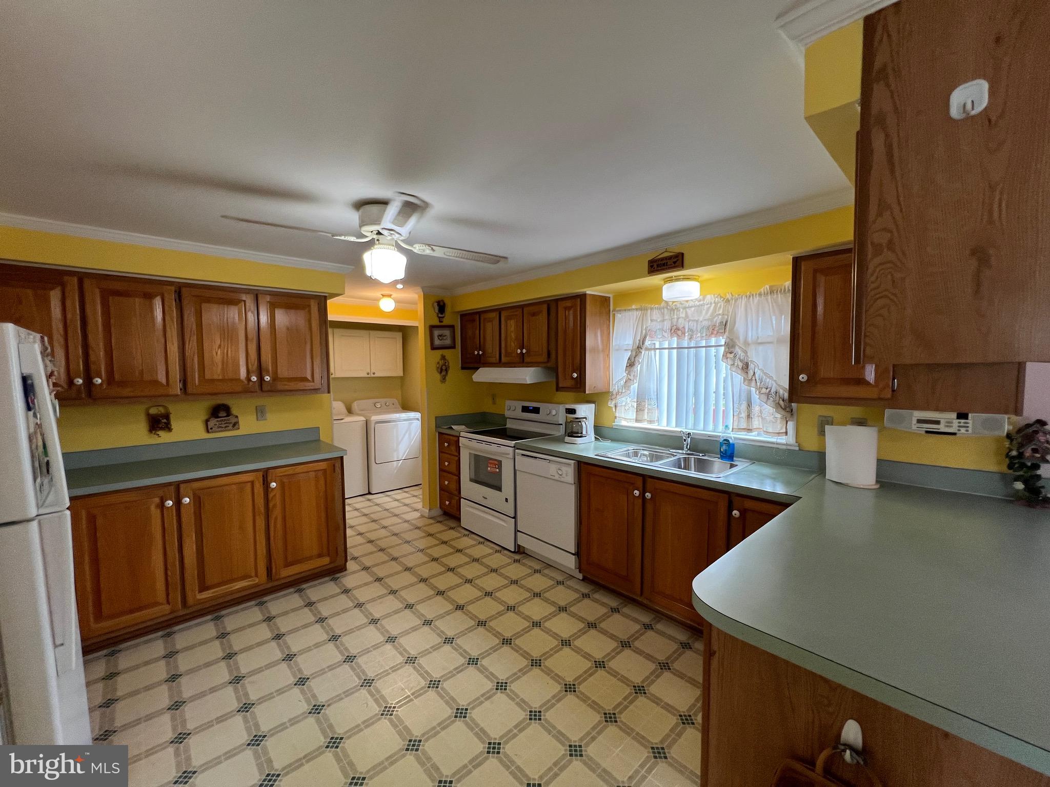 MYSTIC HARBOUR - Residential