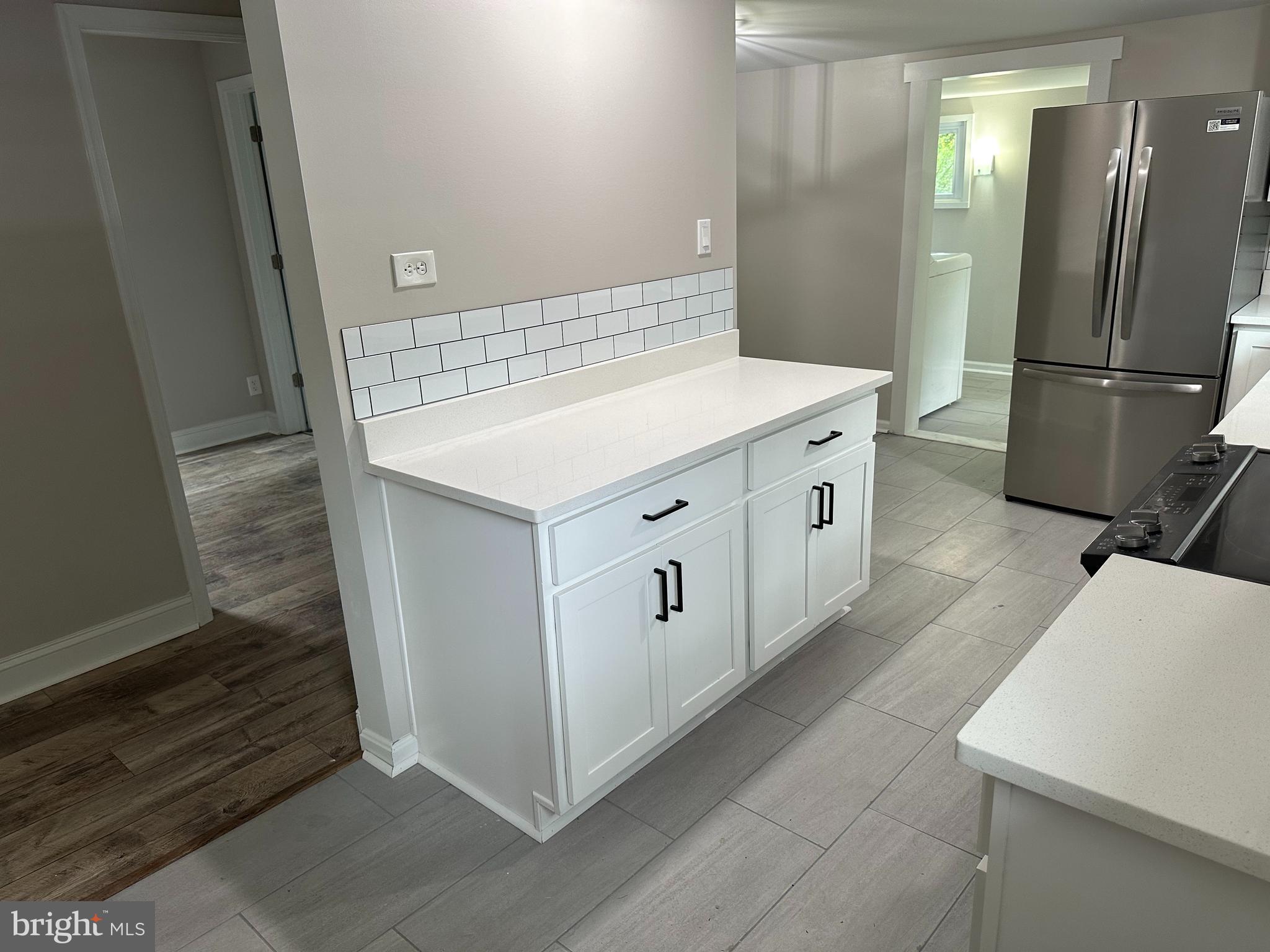 HERALD HARBOR - Residential Lease