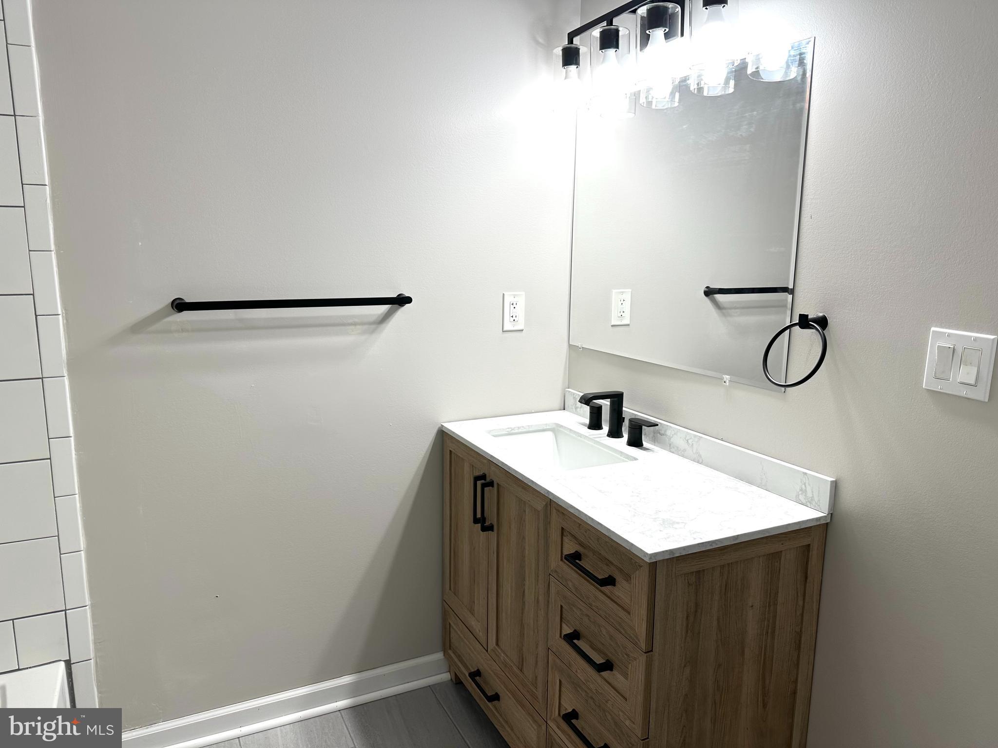 HERALD HARBOR - Residential Lease