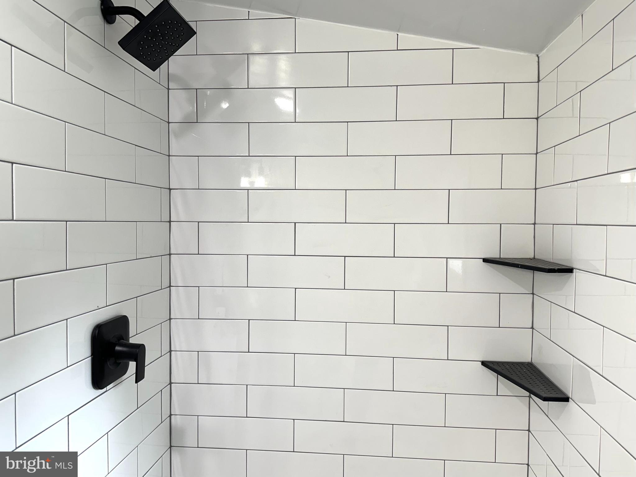 HERALD HARBOR - Residential Lease