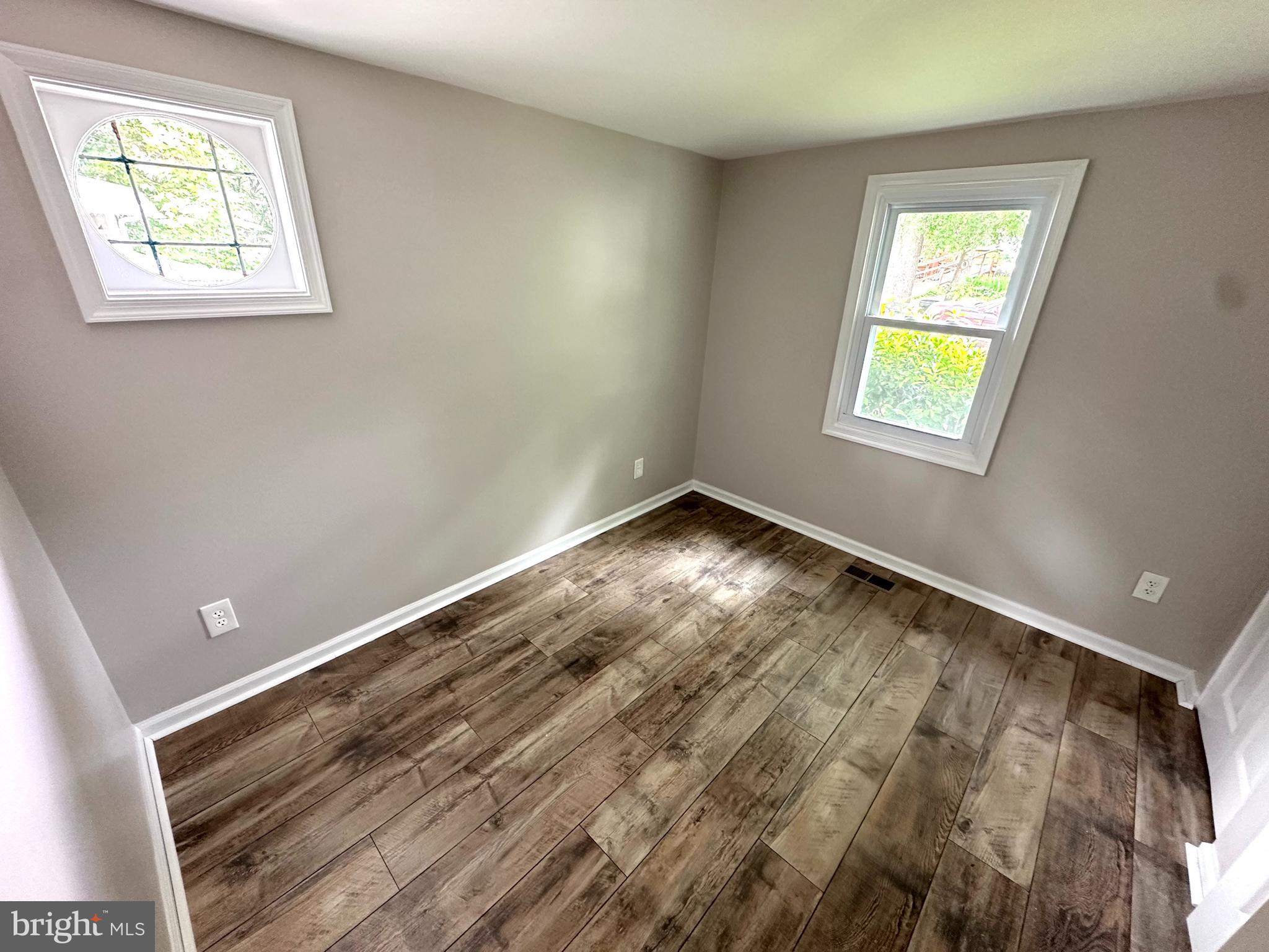 HERALD HARBOR - Residential Lease