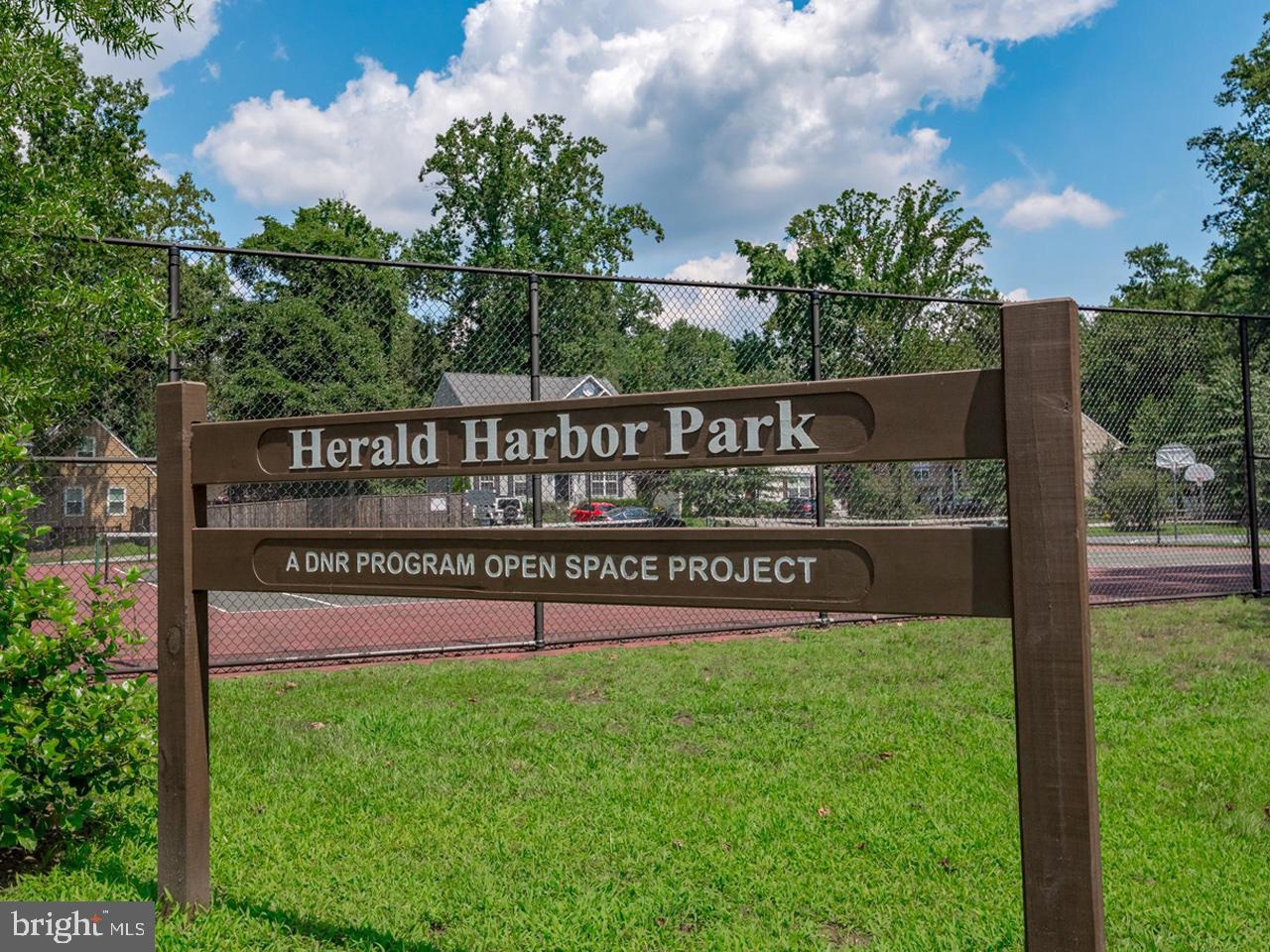 HERALD HARBOR - Residential Lease