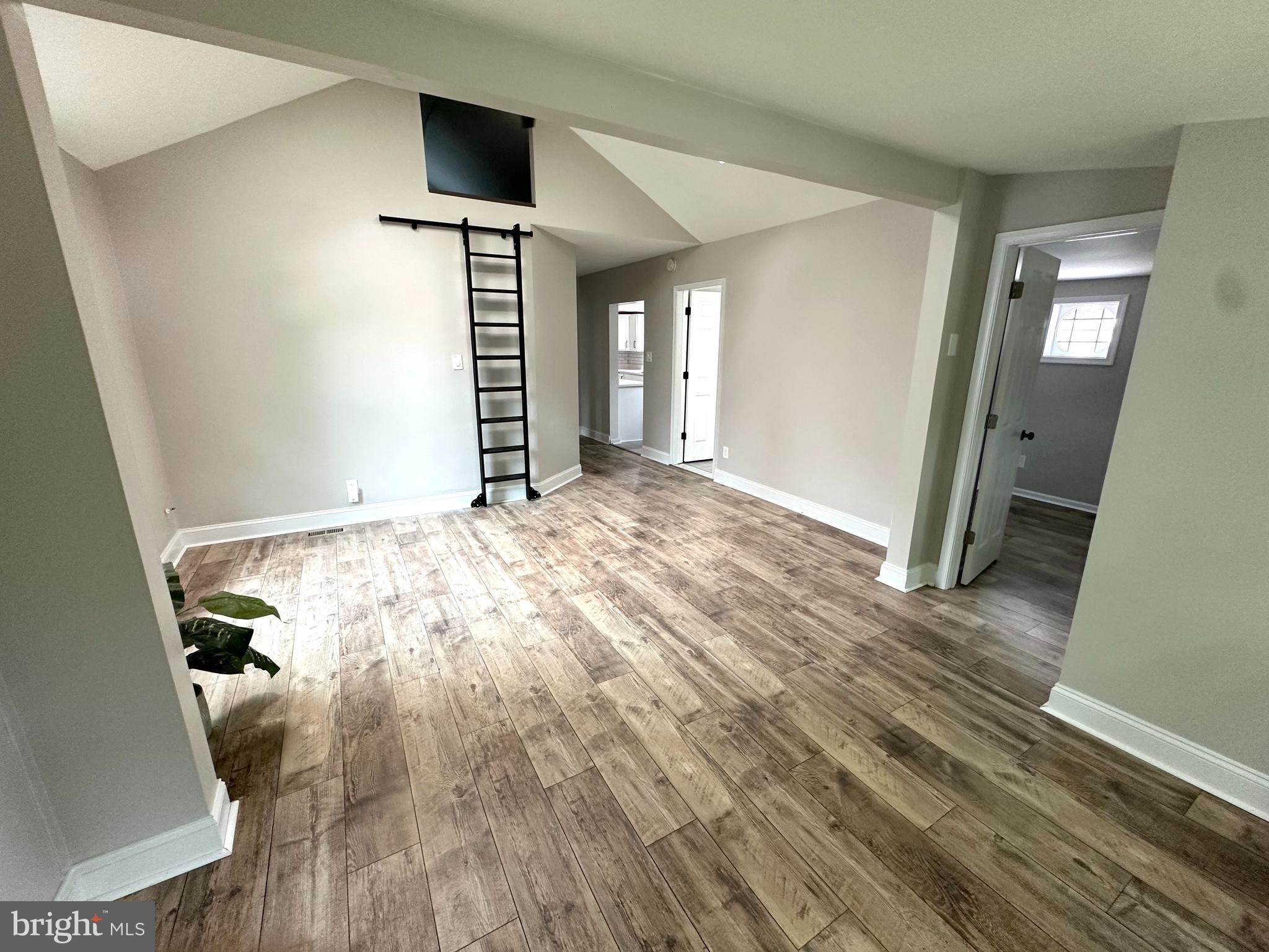 HERALD HARBOR - Residential Lease