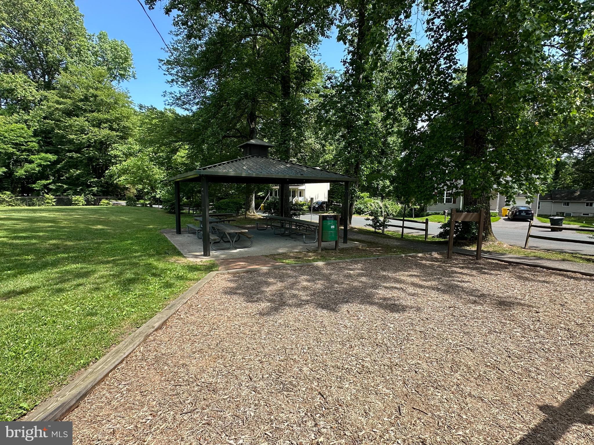 HERALD HARBOR - Residential Lease