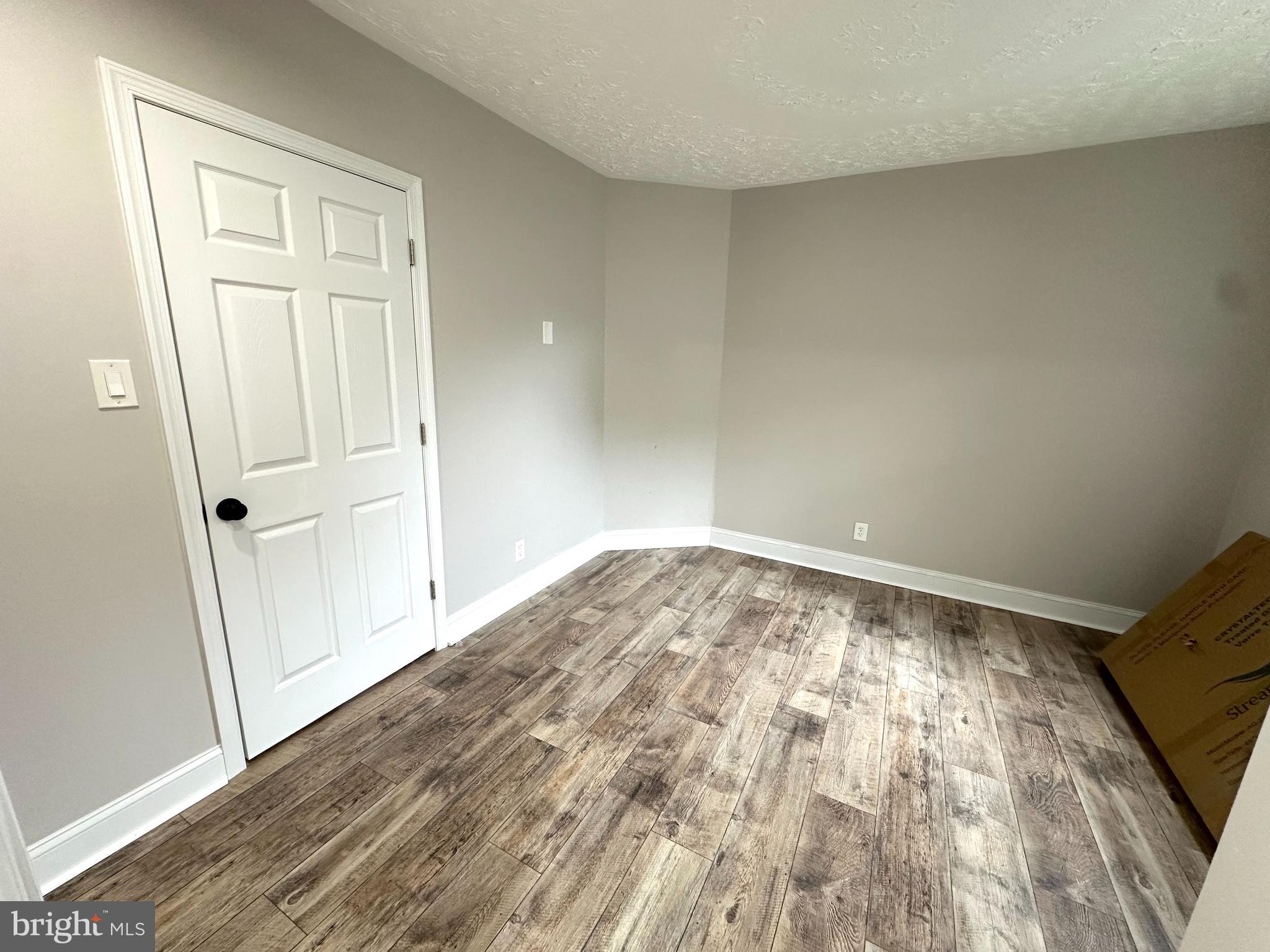 HERALD HARBOR - Residential Lease