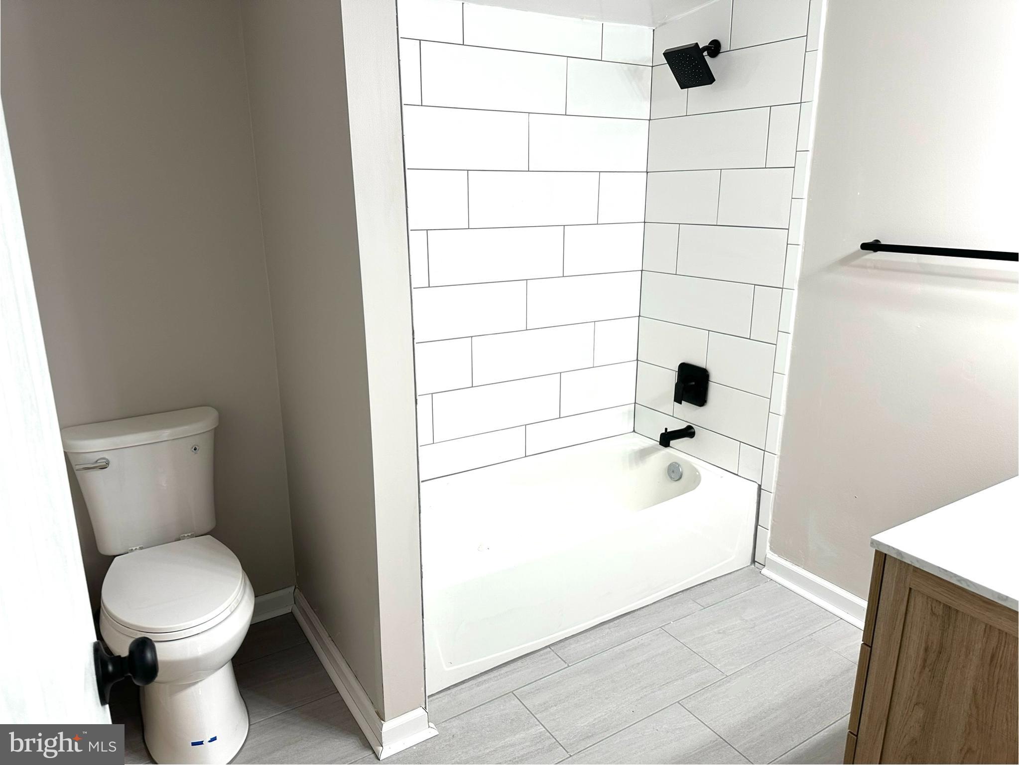 HERALD HARBOR - Residential Lease