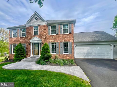 3004 DOWER HOUSE DRIVE HERNDON VA 20171