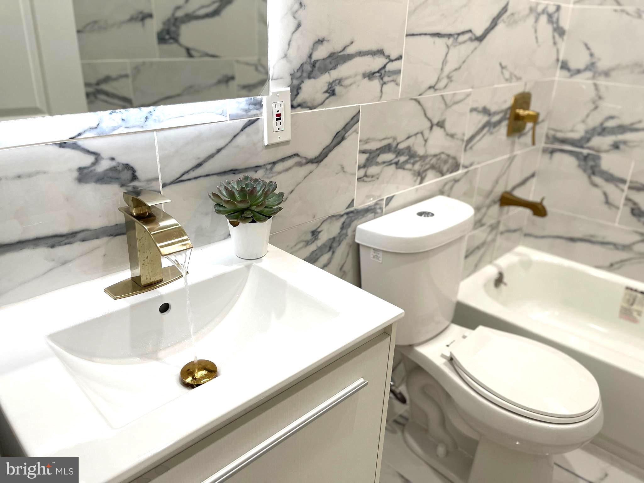 WALNUT HILL - Residential