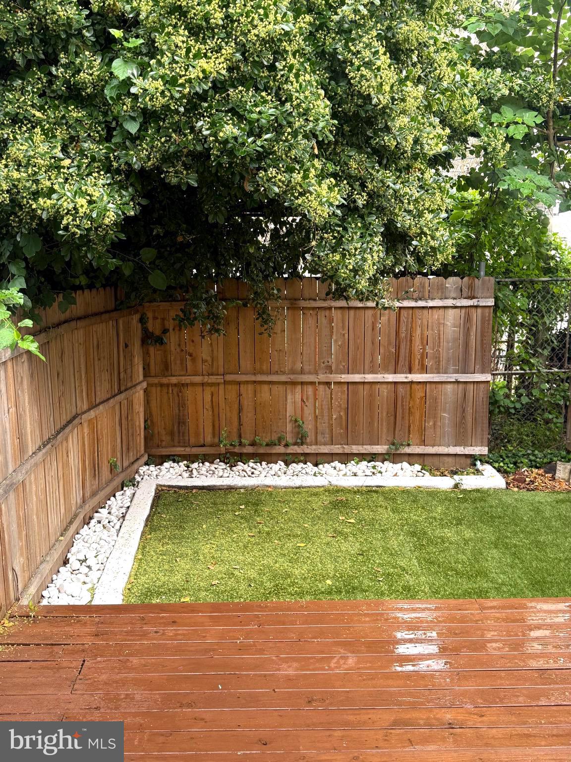 WALNUT HILL - Residential