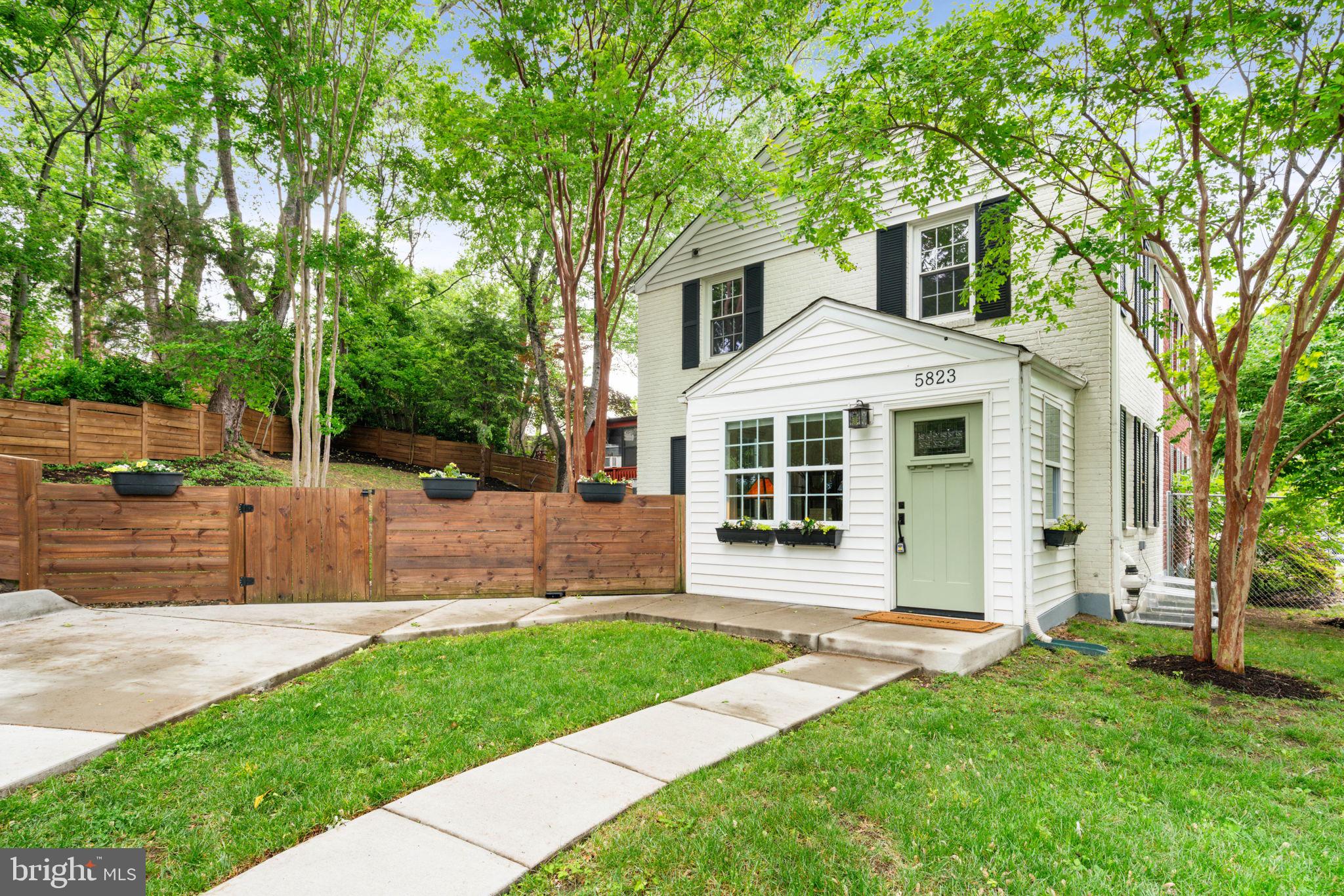 5823 MONTICELLO ROAD