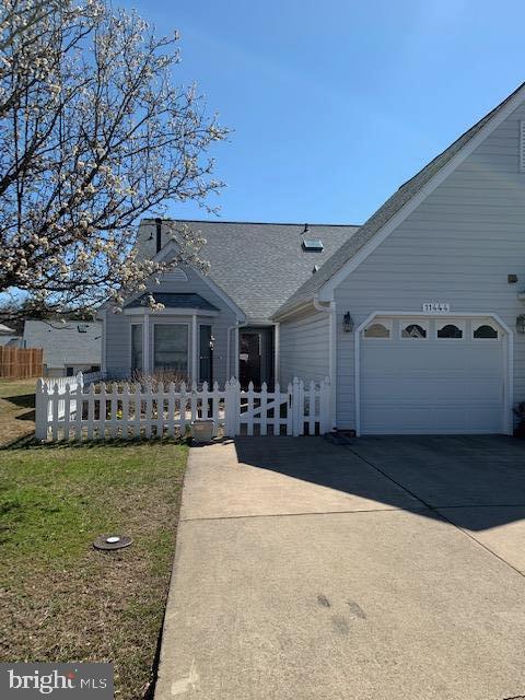 SUMMERLAKE - Residential