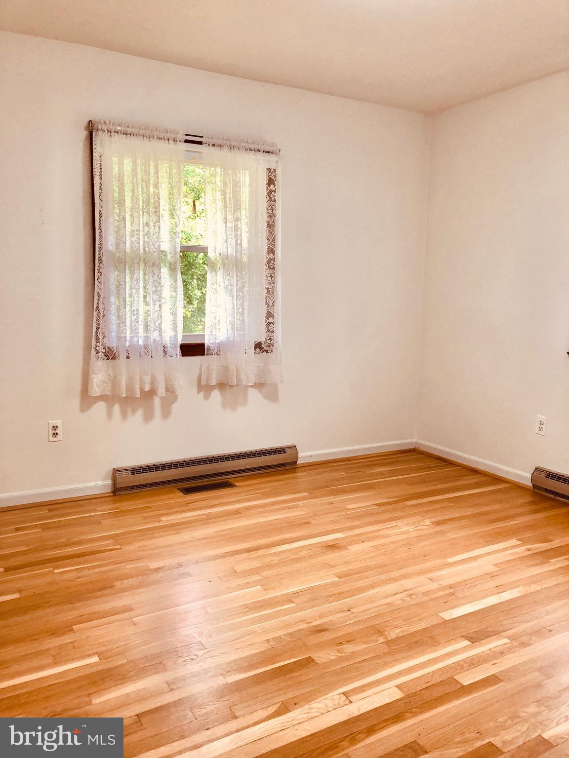 STERLING - Residential Lease