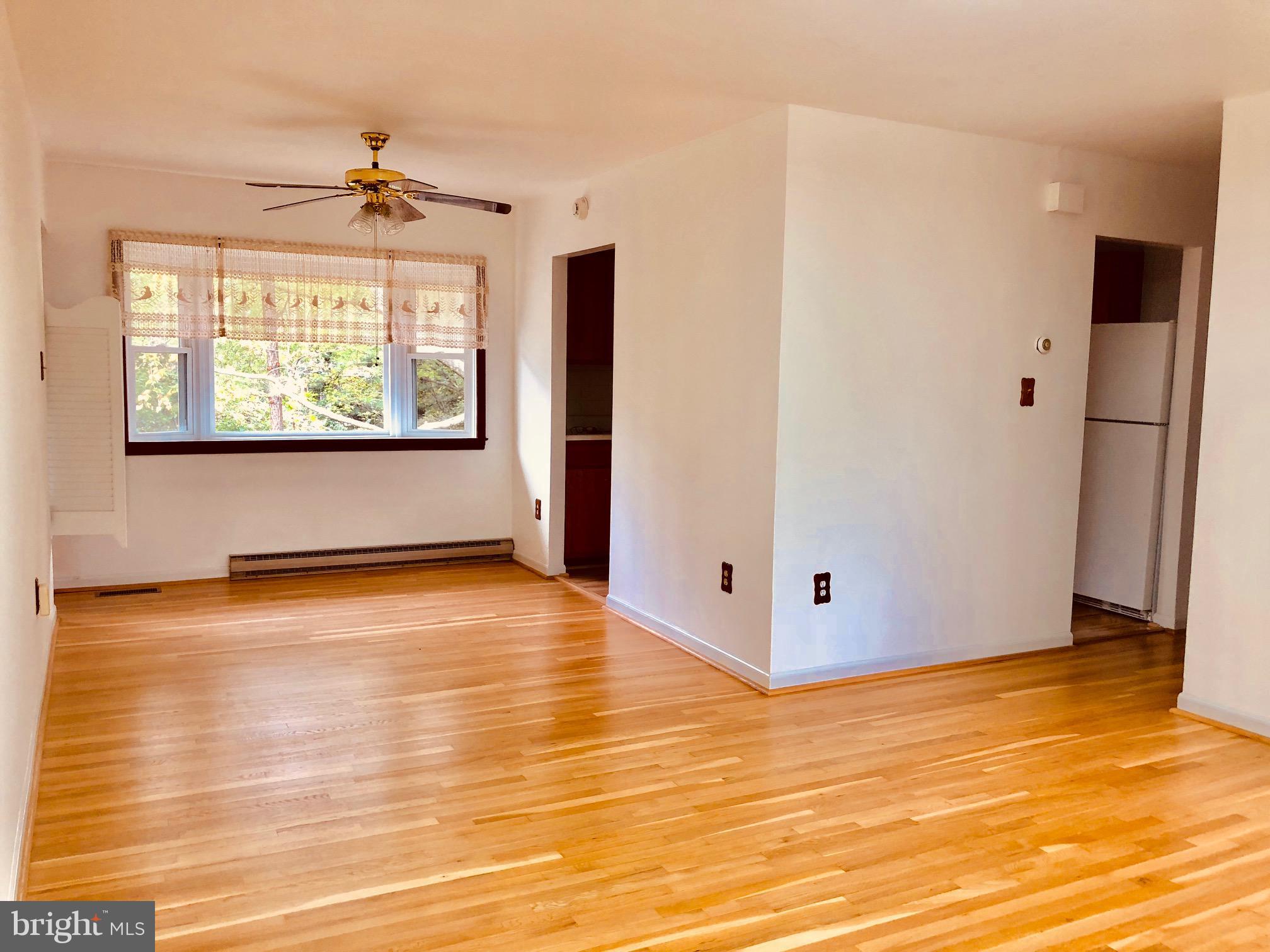 STERLING - Residential Lease