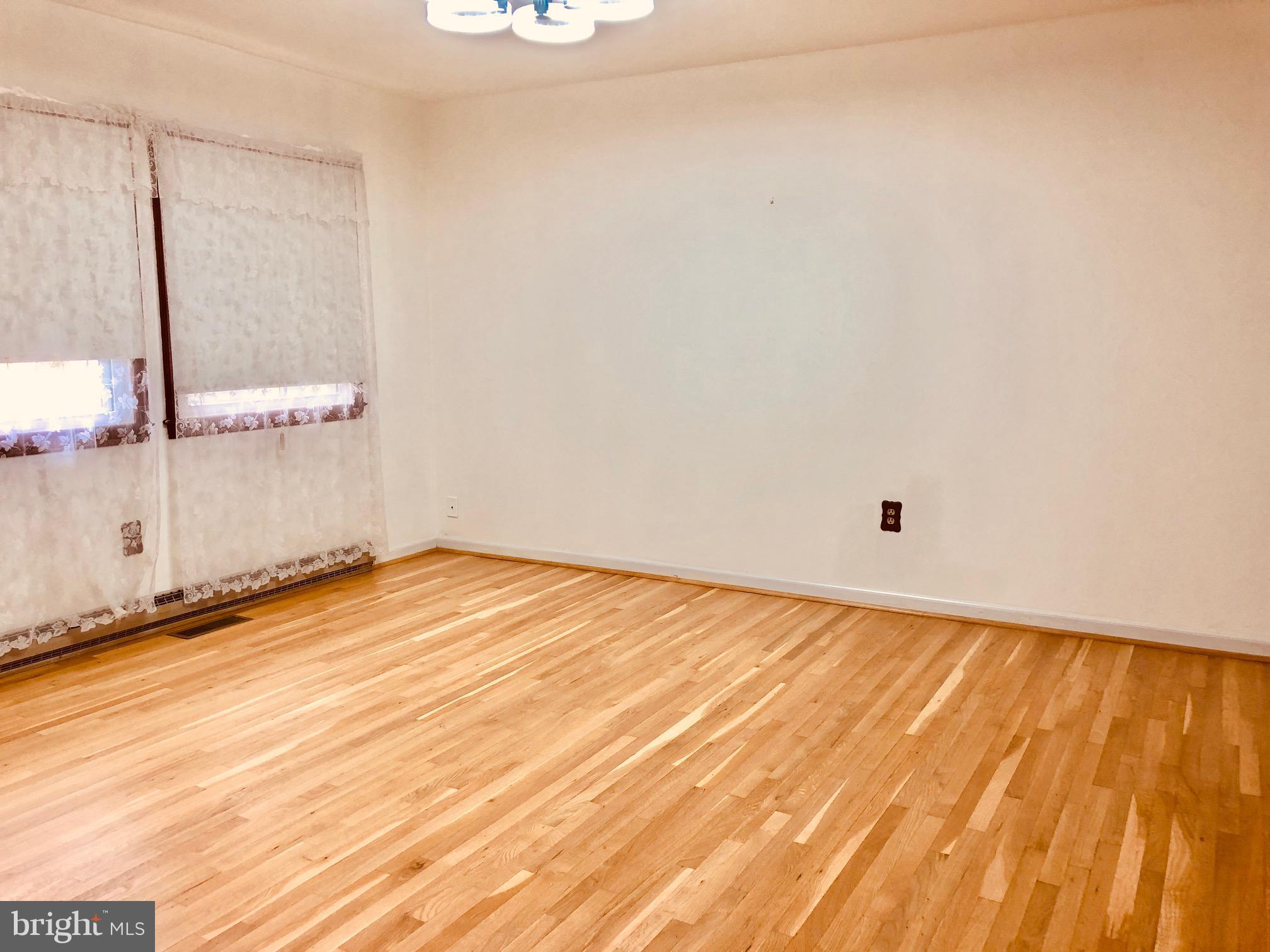 STERLING - Residential Lease