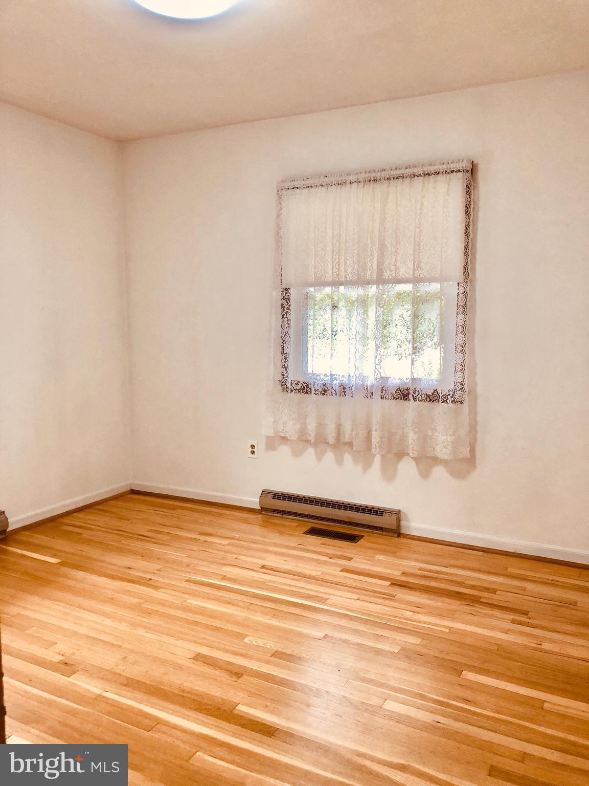 STERLING - Residential Lease