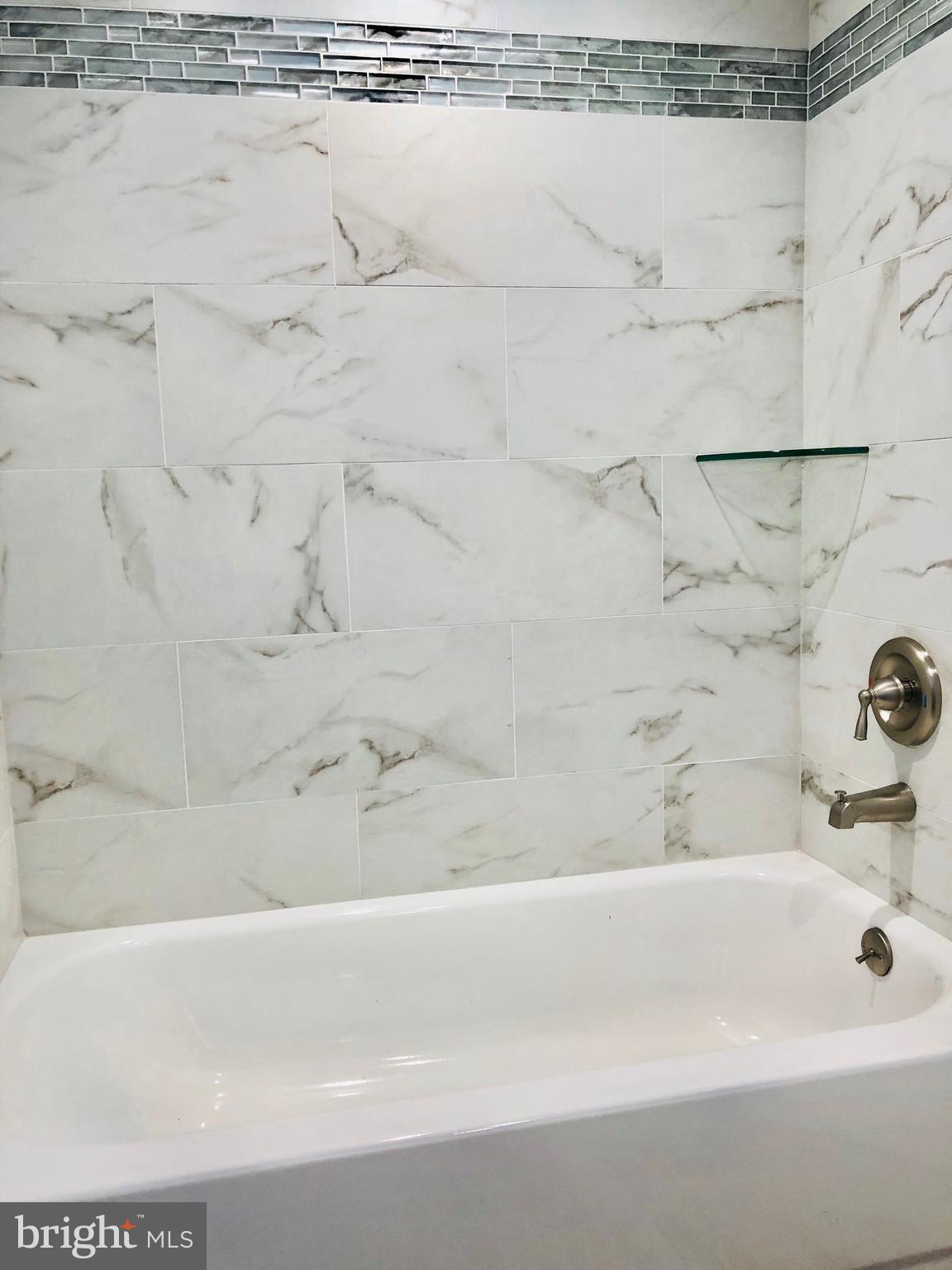 STERLING - Residential Lease