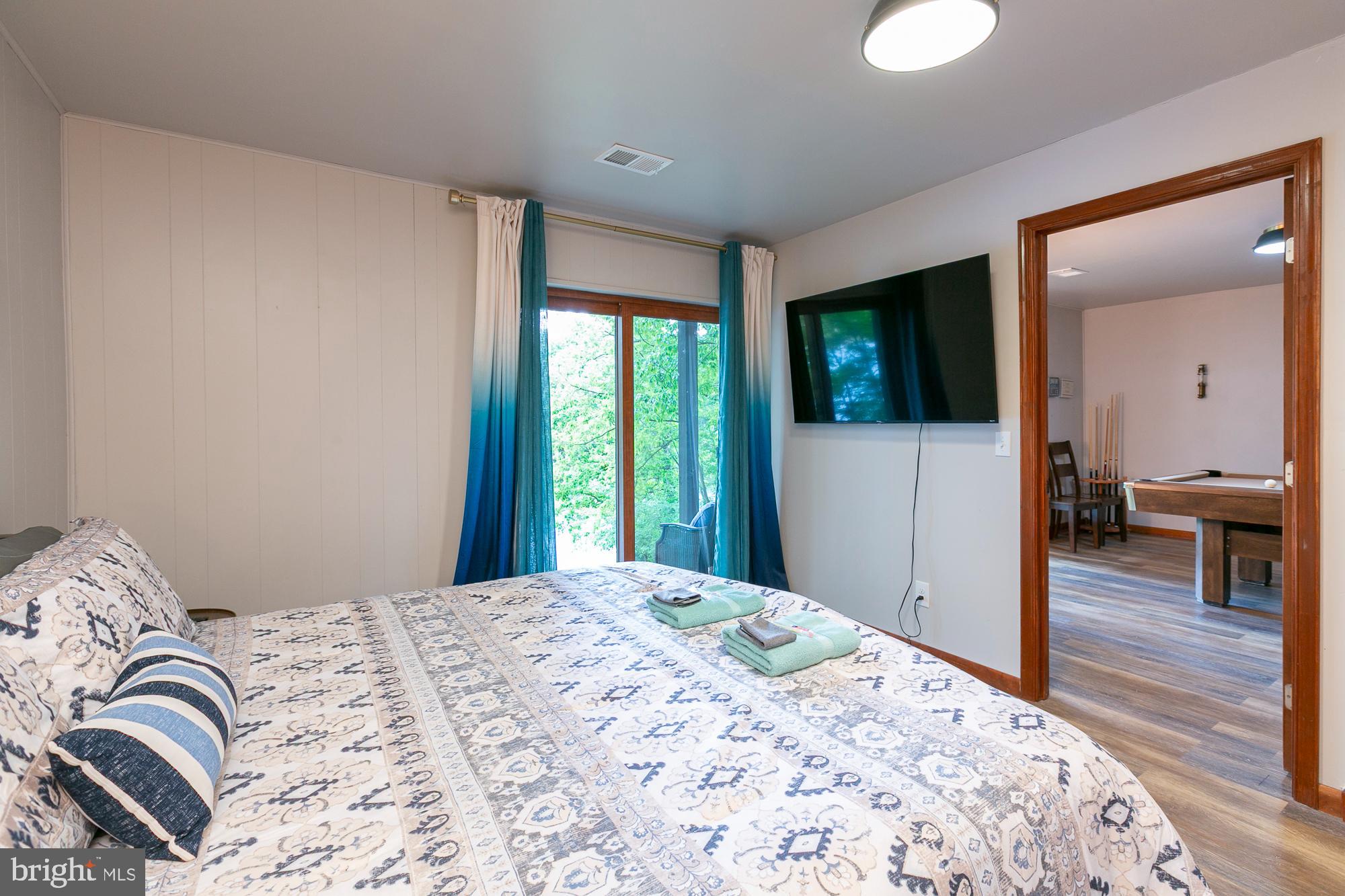 SHANNONDALE - Residential