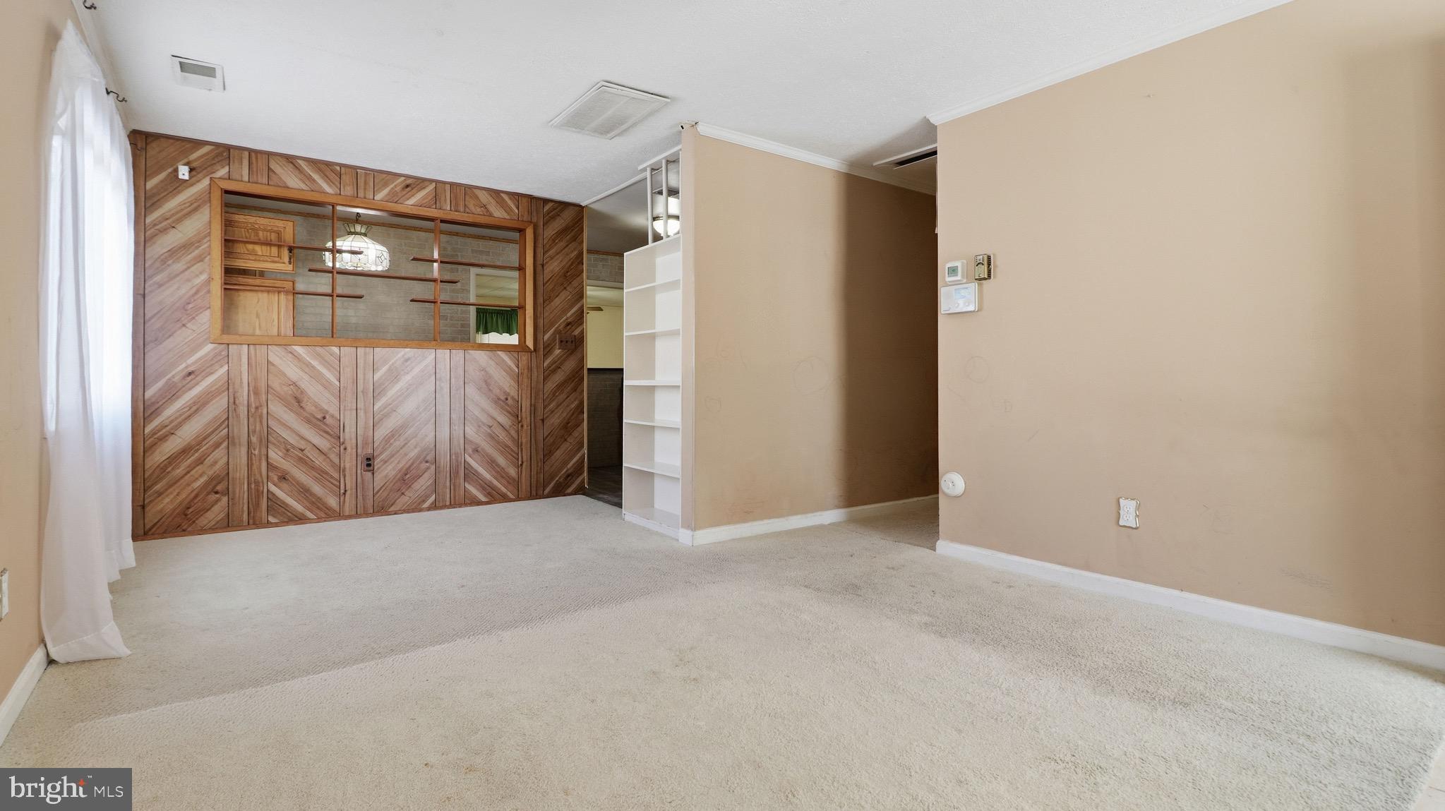 SOUTHLAWN - Residential