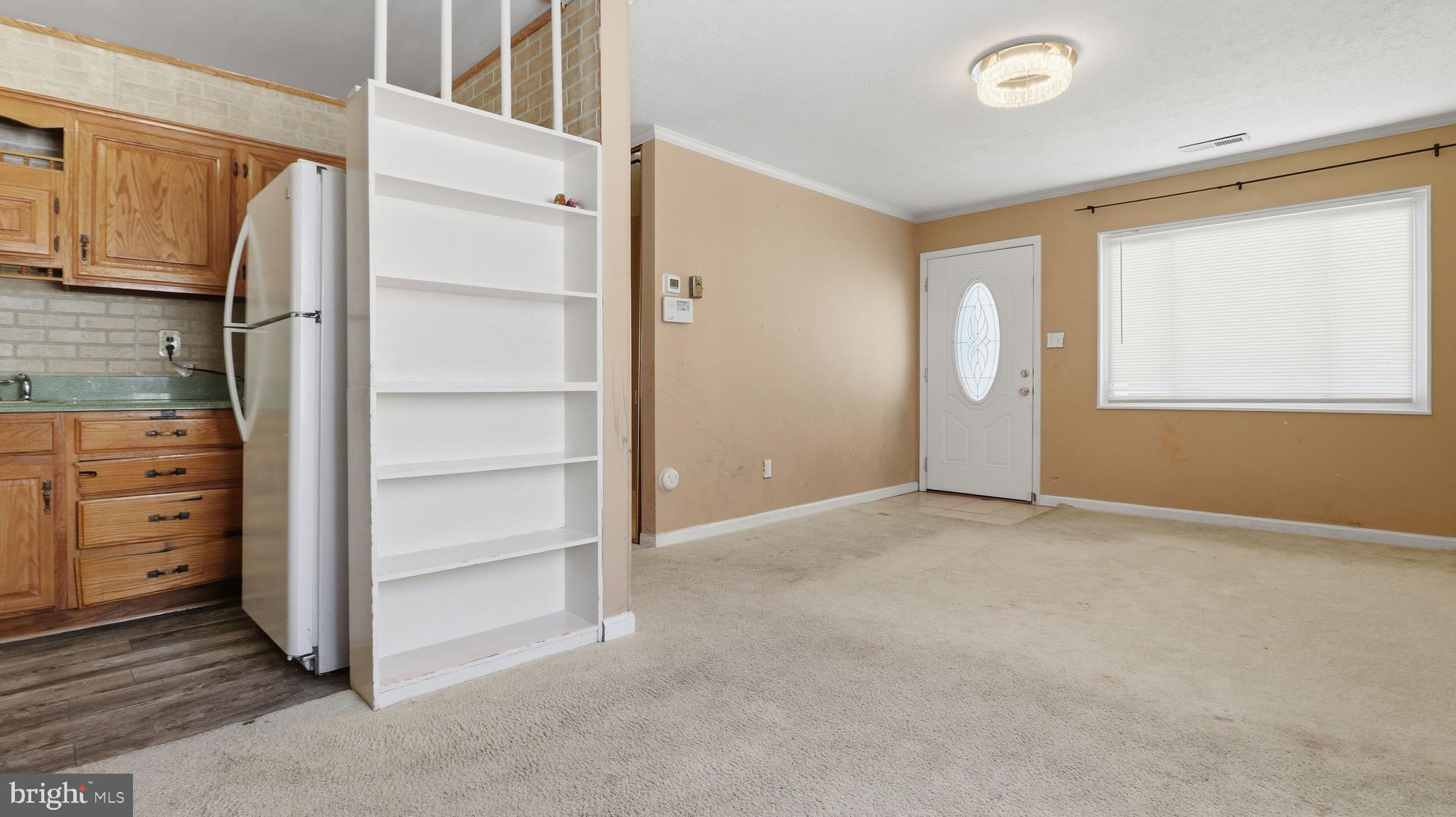 SOUTHLAWN - Residential