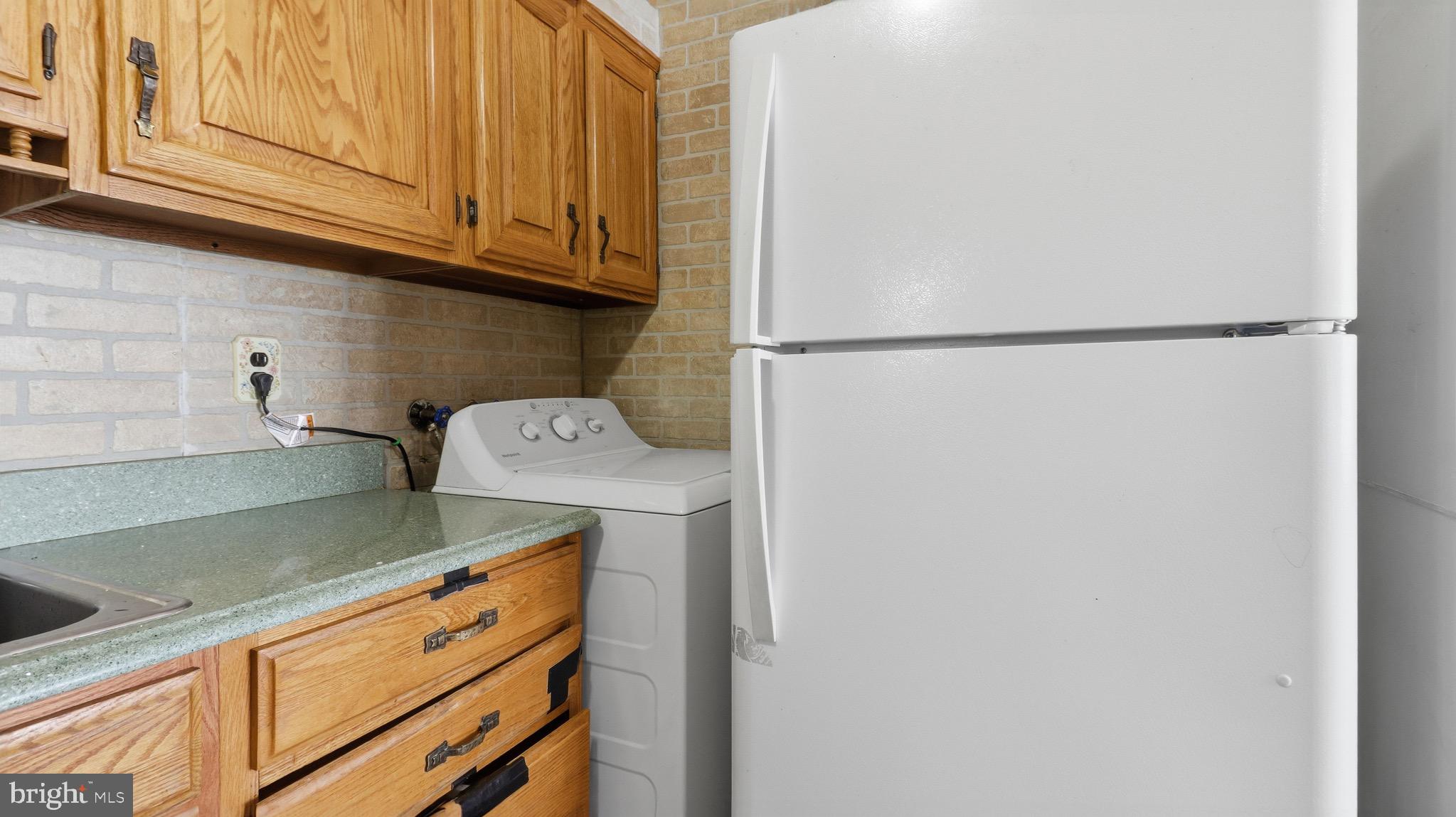 SOUTHLAWN - Residential