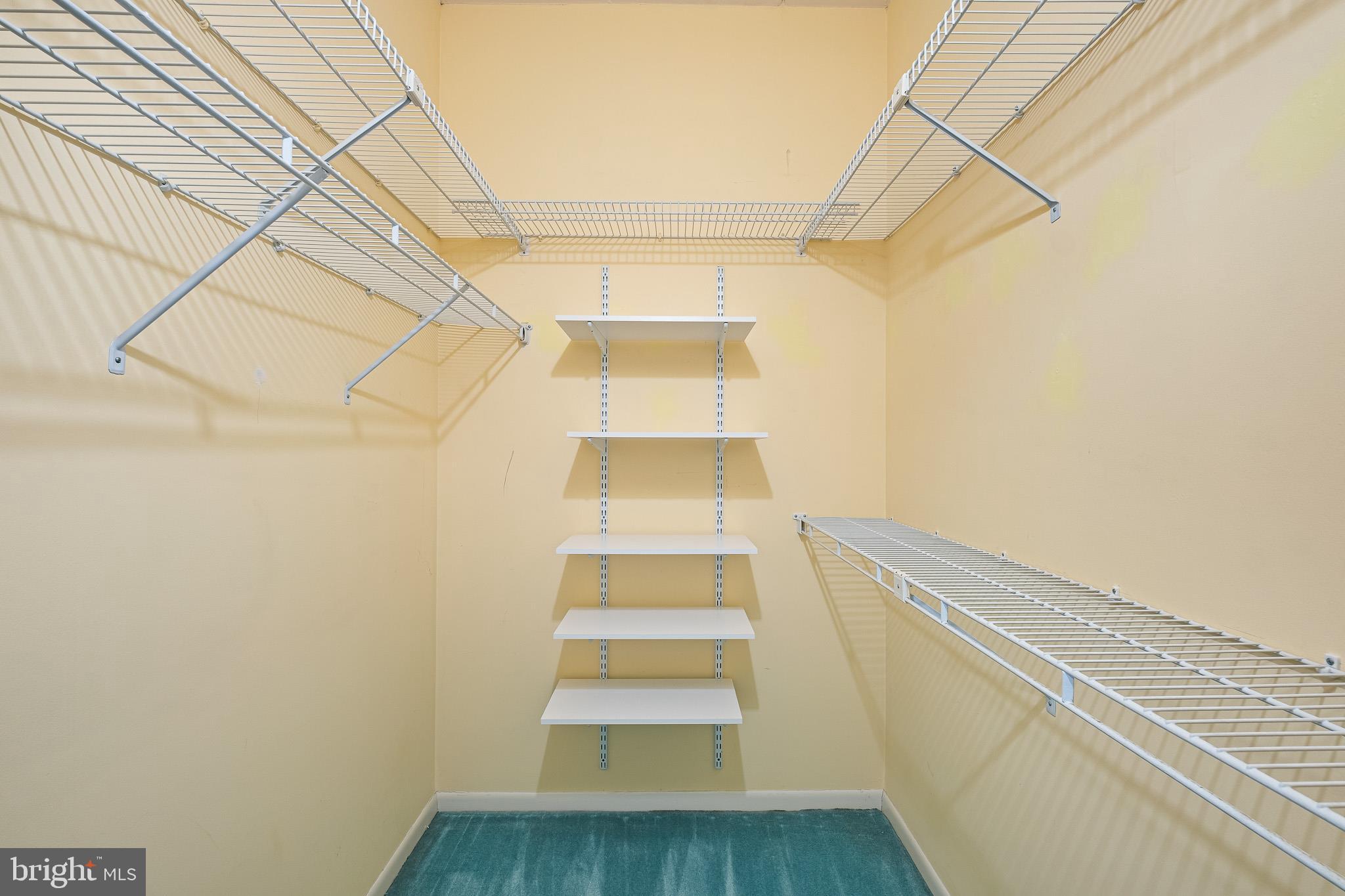 COFFEE RUN - Residential