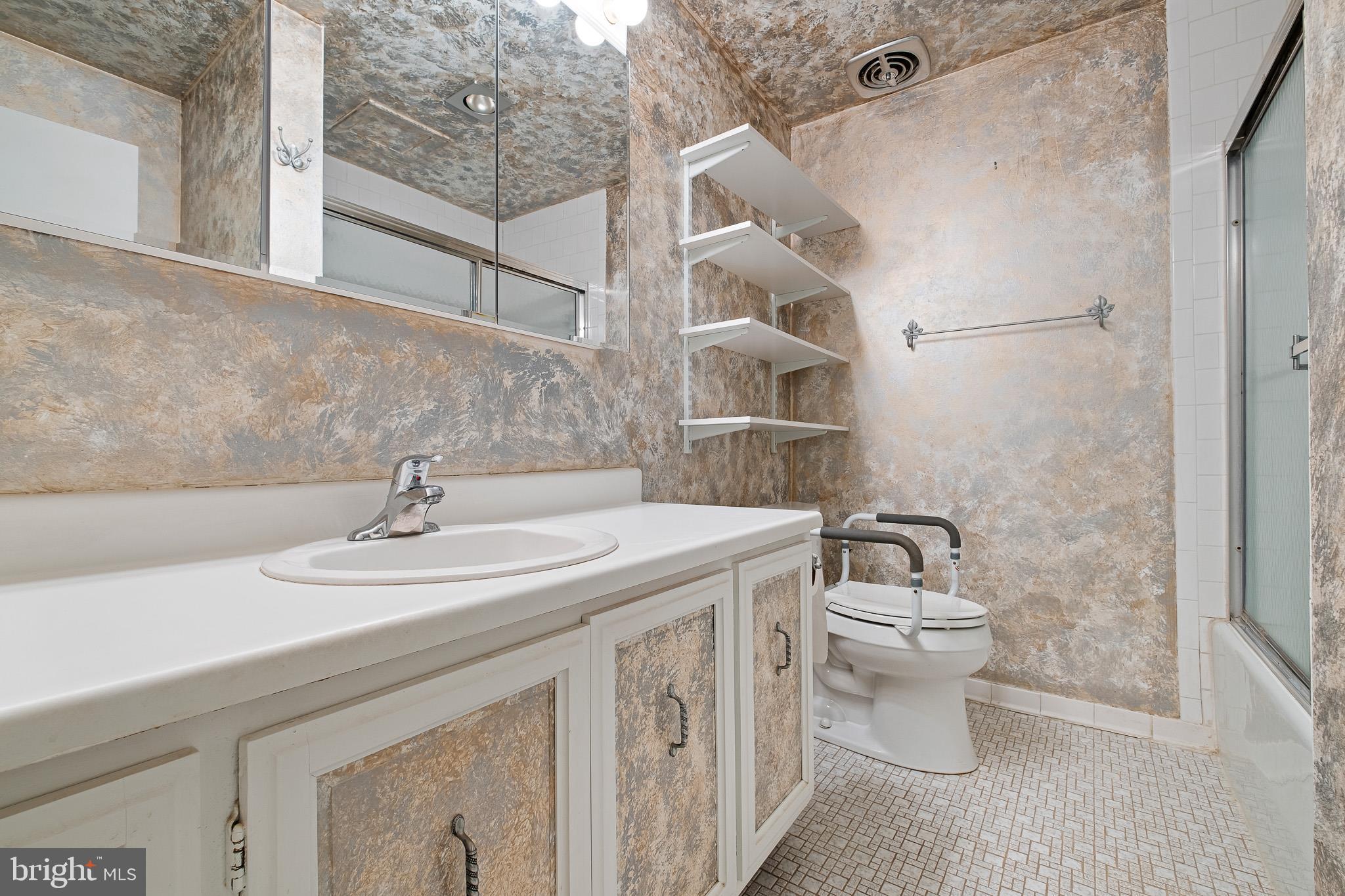 COFFEE RUN - Residential