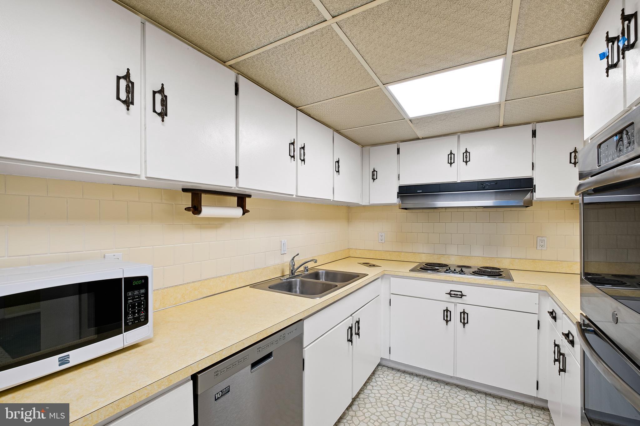 COFFEE RUN - Residential