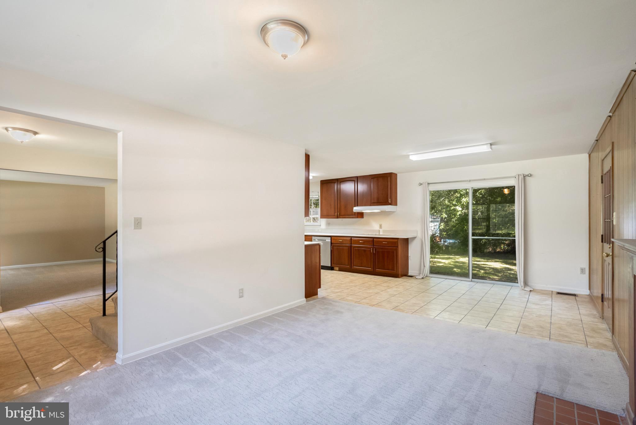 ORANGE HUNT ESTATES WEST - Residential Lease