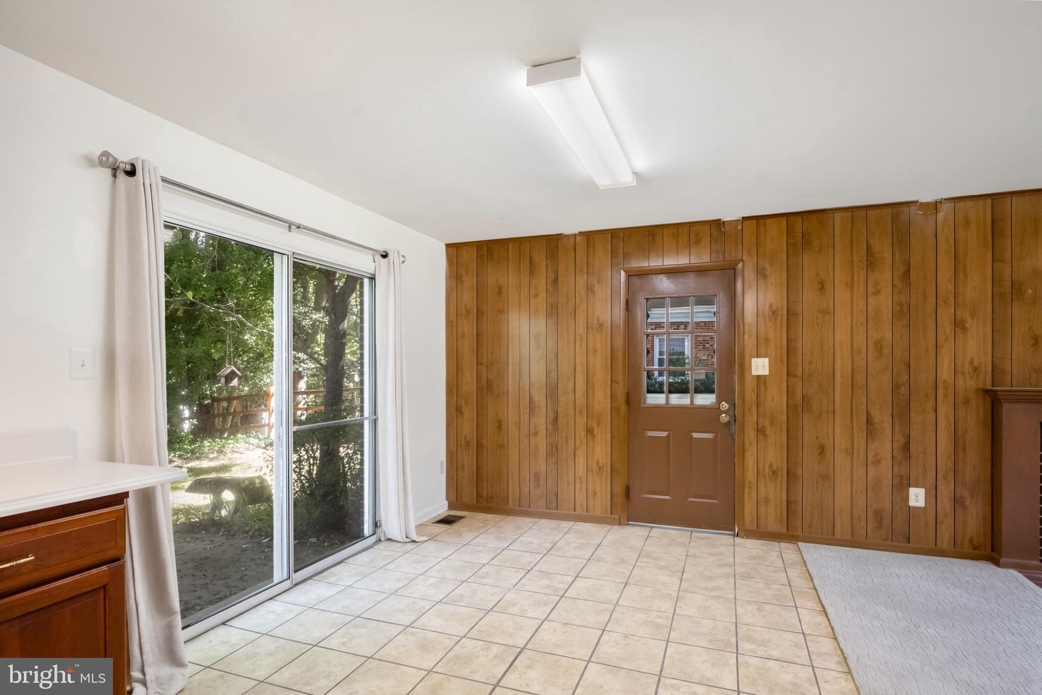 ORANGE HUNT ESTATES WEST - Residential Lease