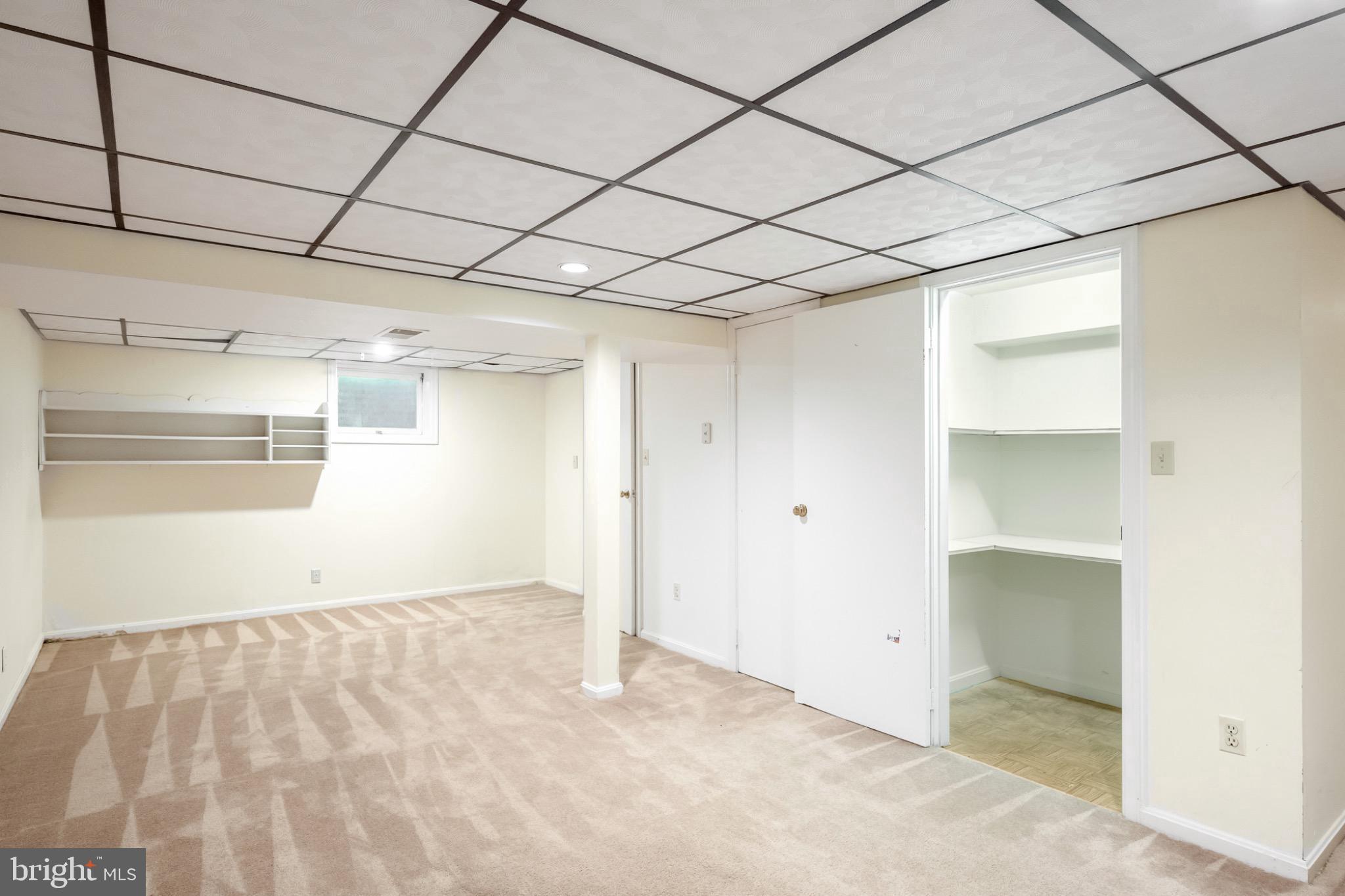 ORANGE HUNT ESTATES WEST - Residential Lease