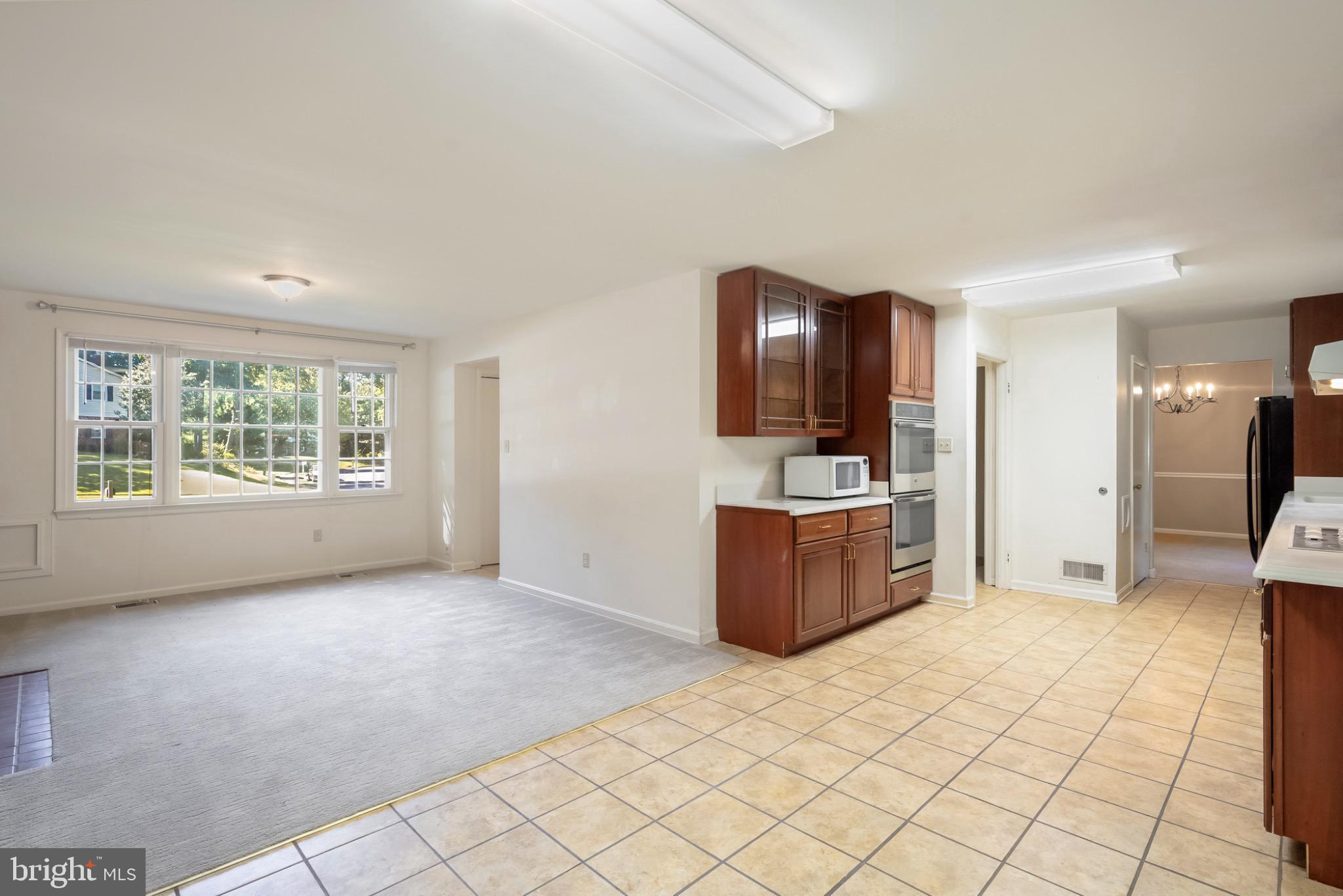 ORANGE HUNT ESTATES WEST - Residential Lease