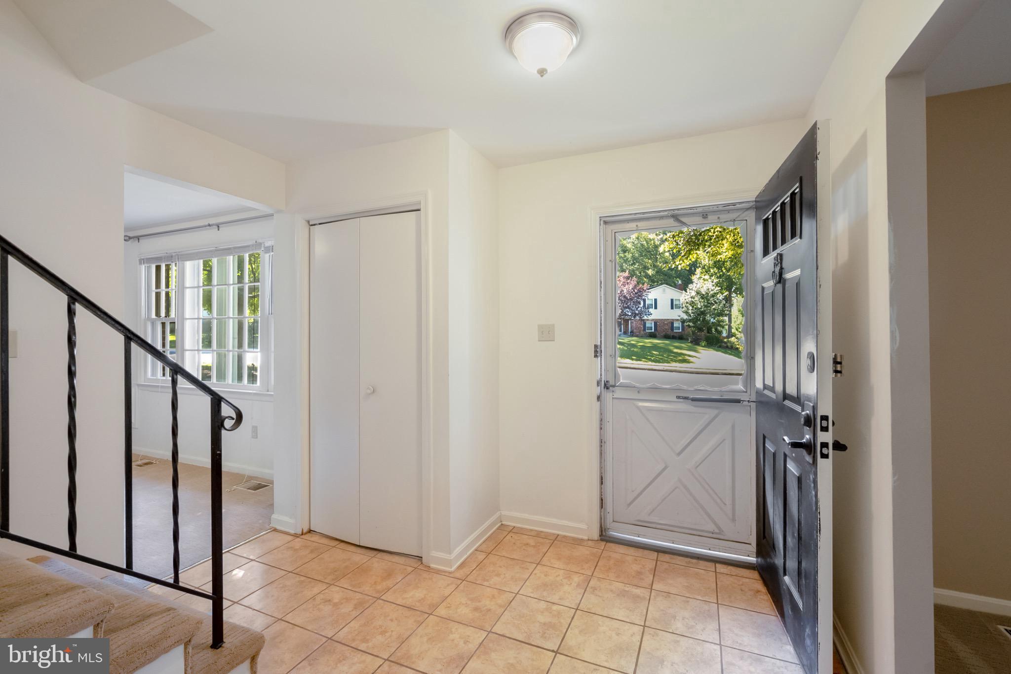 ORANGE HUNT ESTATES WEST - Residential Lease